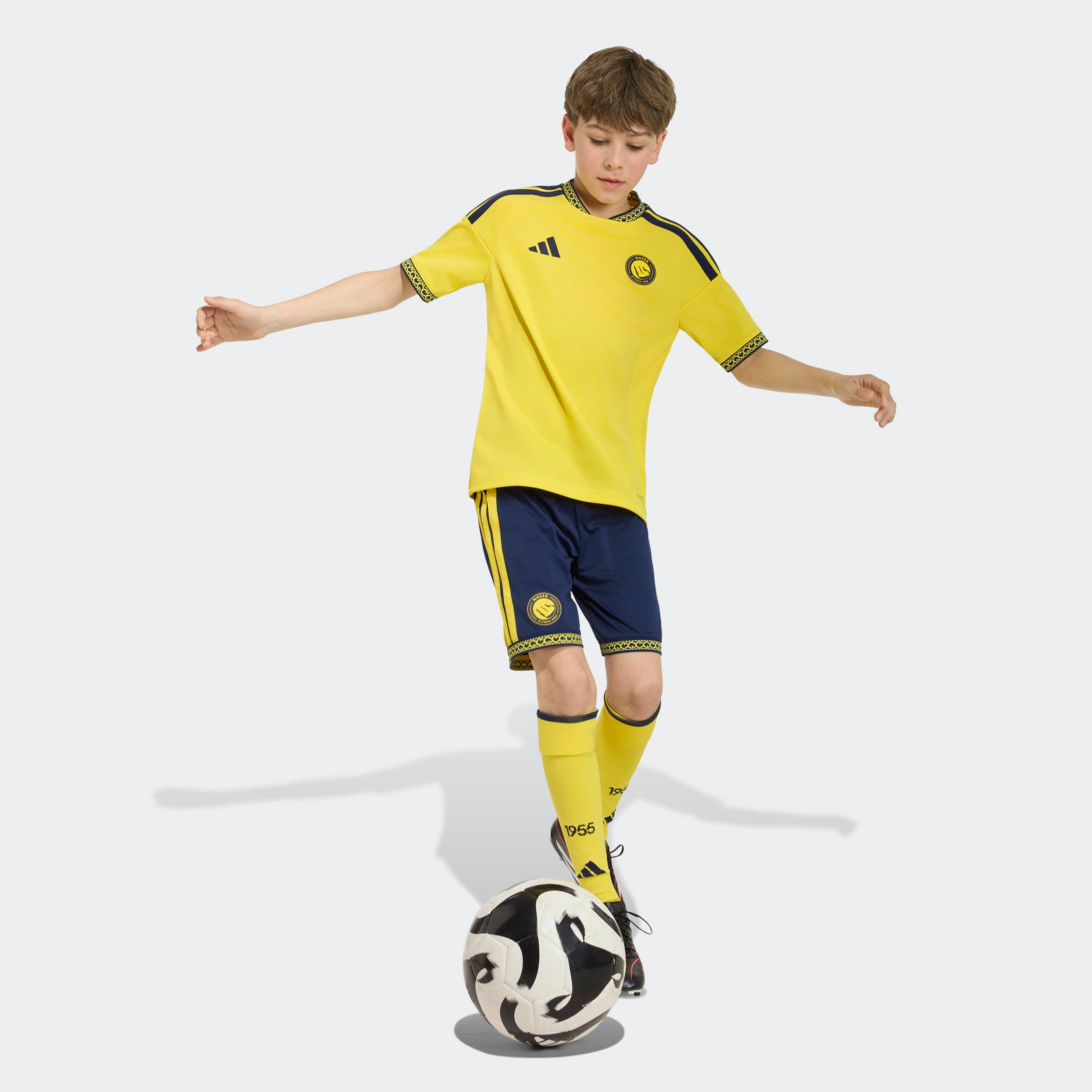 Youth adidas Cristiano Ronaldo Yellow Al-Nassr FC 2026/27 Home Replica Jersey