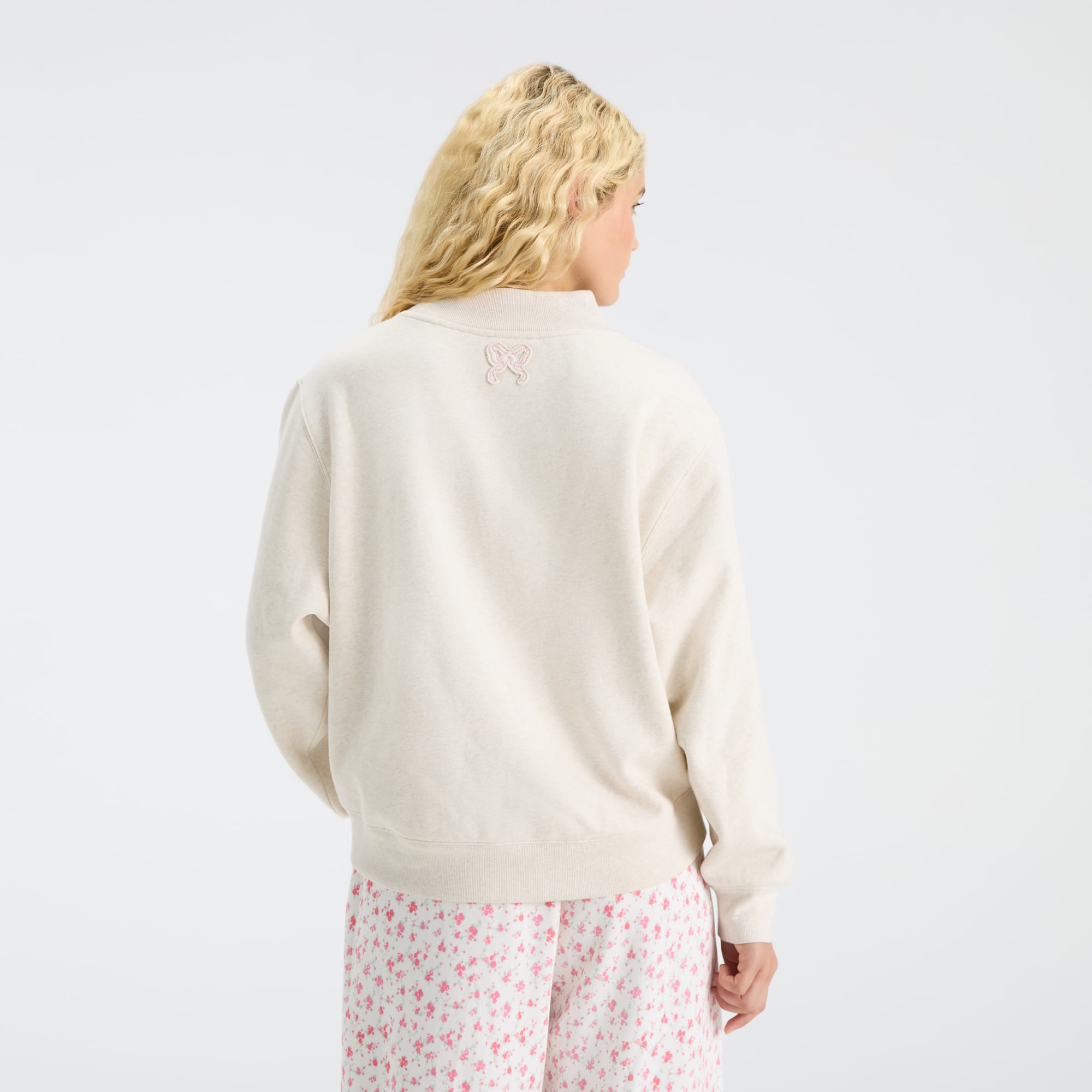 LoveShackFancy Women's Cream Alabama Crimson Tide Mockneck Sweatshirt