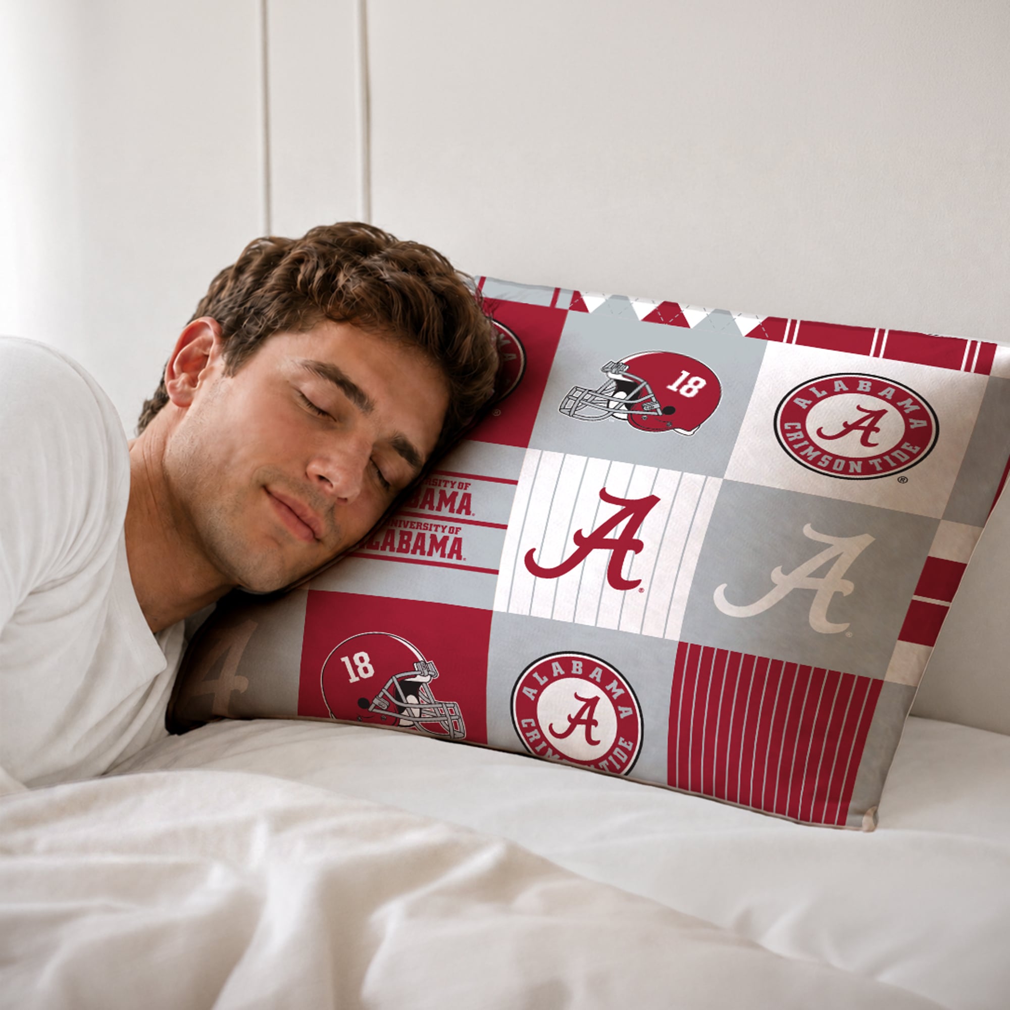 Pegasus Alabama Crimson Tide Patchwork Plaid Two-Piece Twin/Twin XL Bed in a Bag Set