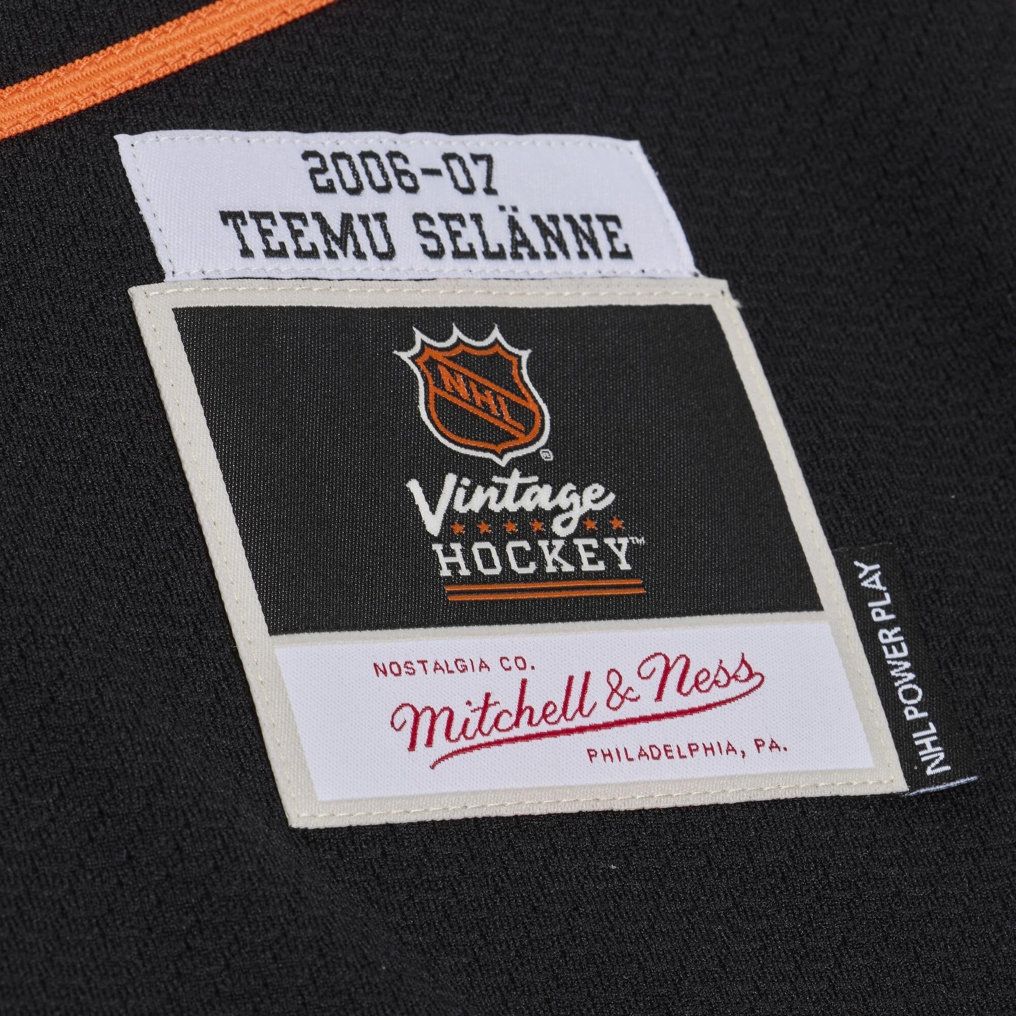 Men's Mitchell & Ness Teemu Selanne Black Anaheim Ducks 2006/07  Stanley Cup Power Play Jersey
