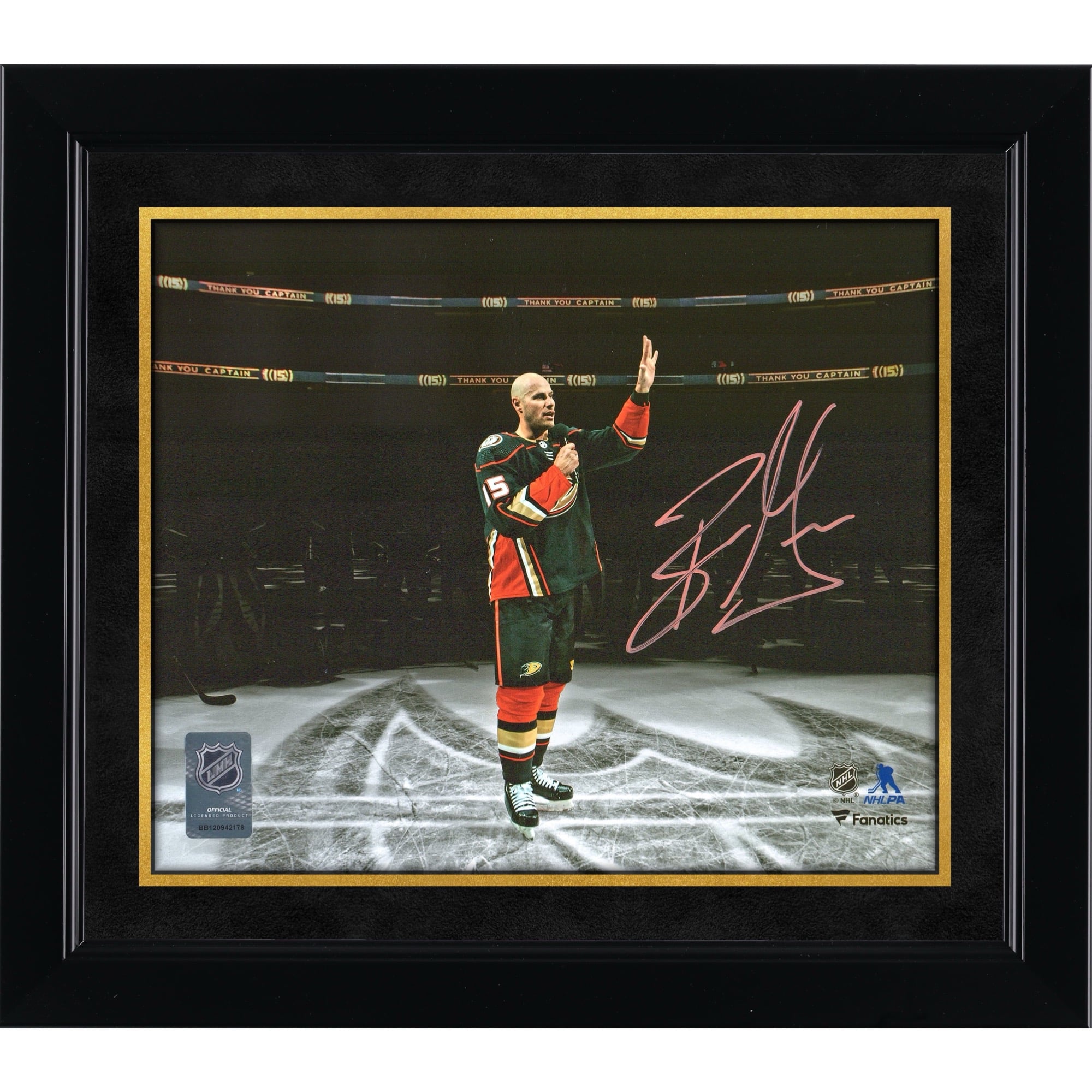 Ryan Getzlaf Anaheim Ducks Autographed 8" x 10" Final NHL Game Salute Photograph