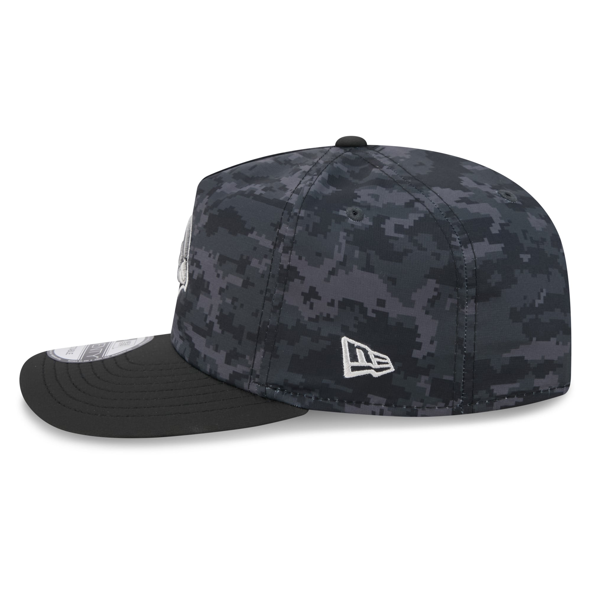 Casquette ajustable New Era noire pour homme Arizona Cardinals 2026 Salute To Service 19TWENTY