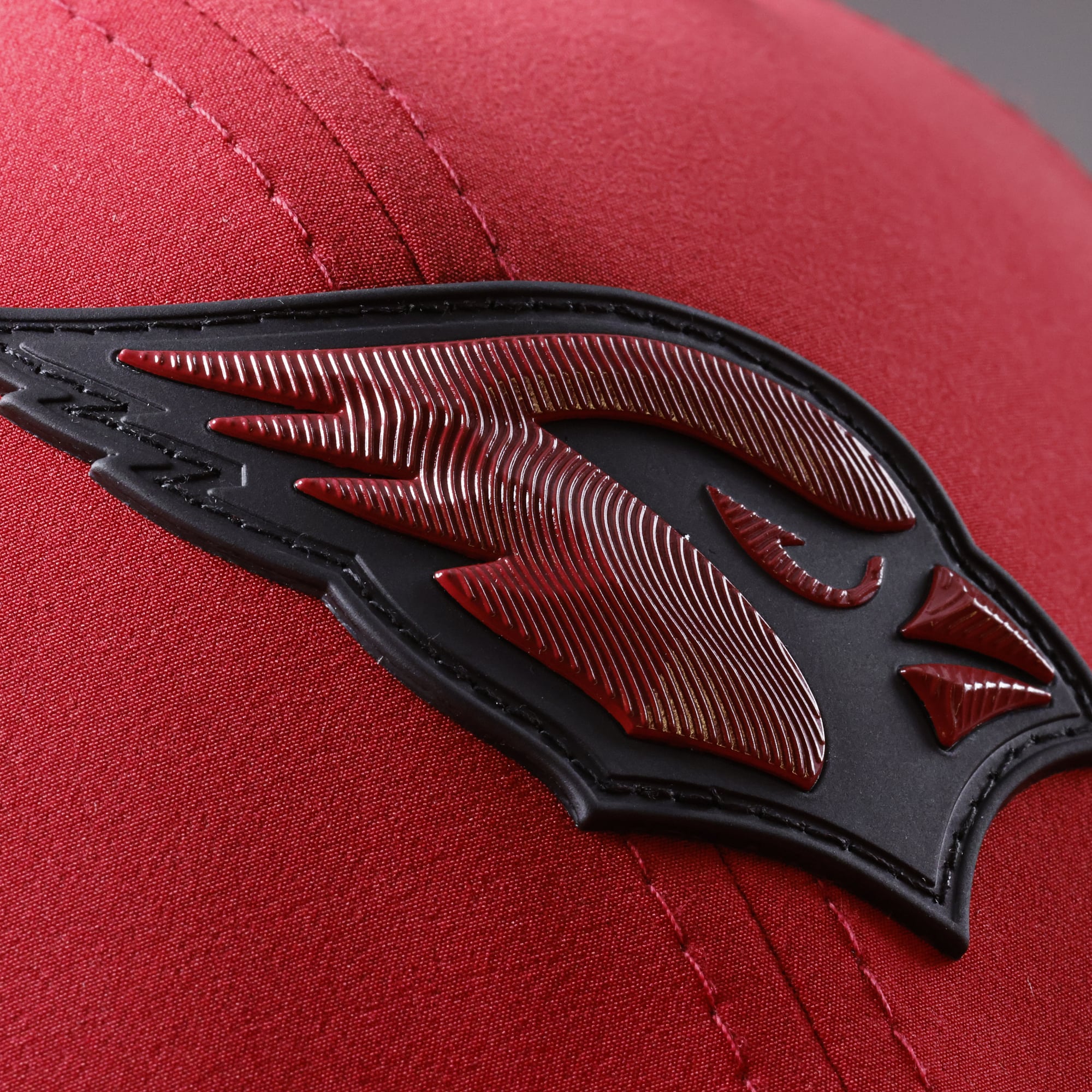 Casquette ajustable New Era Cardinal Arizona Cardinals 2026 Sideline 9SEVENTY pour homme