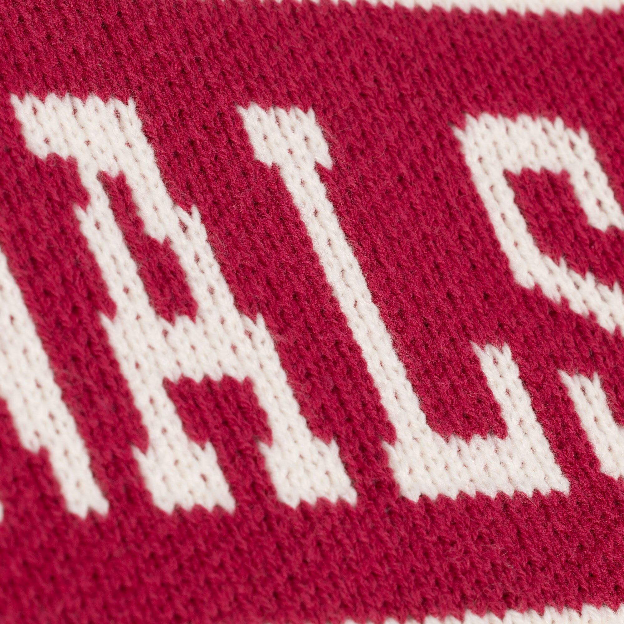 Pull à col en V Mitchell & Ness crème/rouge Arizona Cardinals Retro Roots pour femme