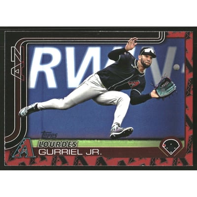 2025 Topps Team Color Border #136 Lourdes Gurriel Jr.