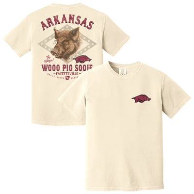  Arkansas Razorbacks Vintage Mascot T-Shirt - Cream