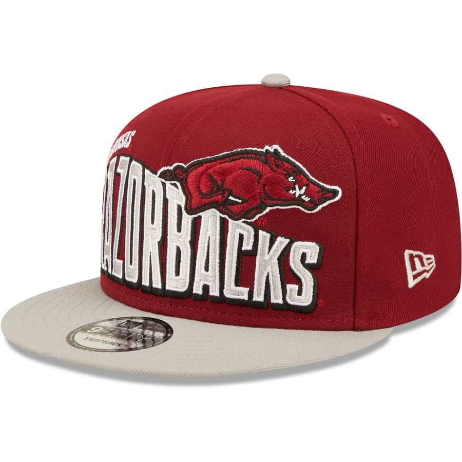 Straw Hat Razorback Men's New Era Cardinal Arkansas Razorbacks Two-Tone Vintage Wave 9FIFTY ...