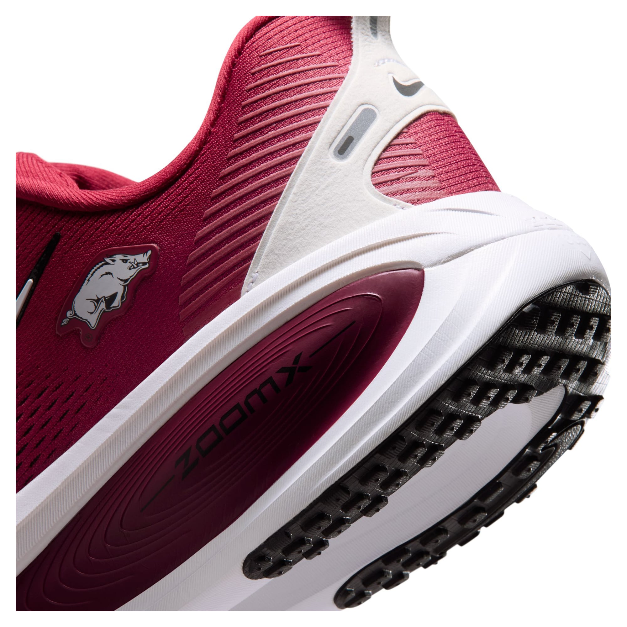Men's Nike Arkansas Razorbacks Vomero 18 Running Shoes