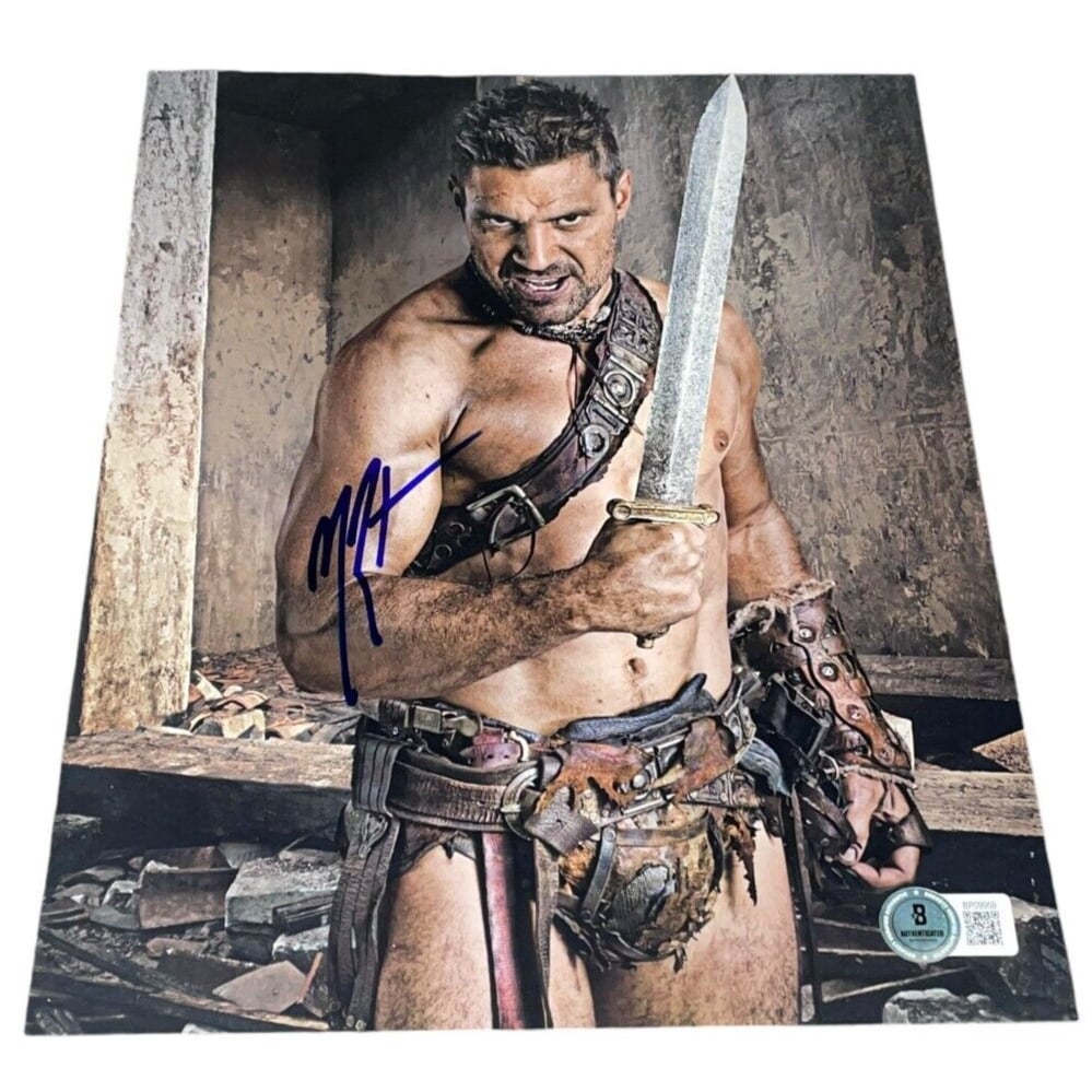 Manu Bennett Crixus Spartacus