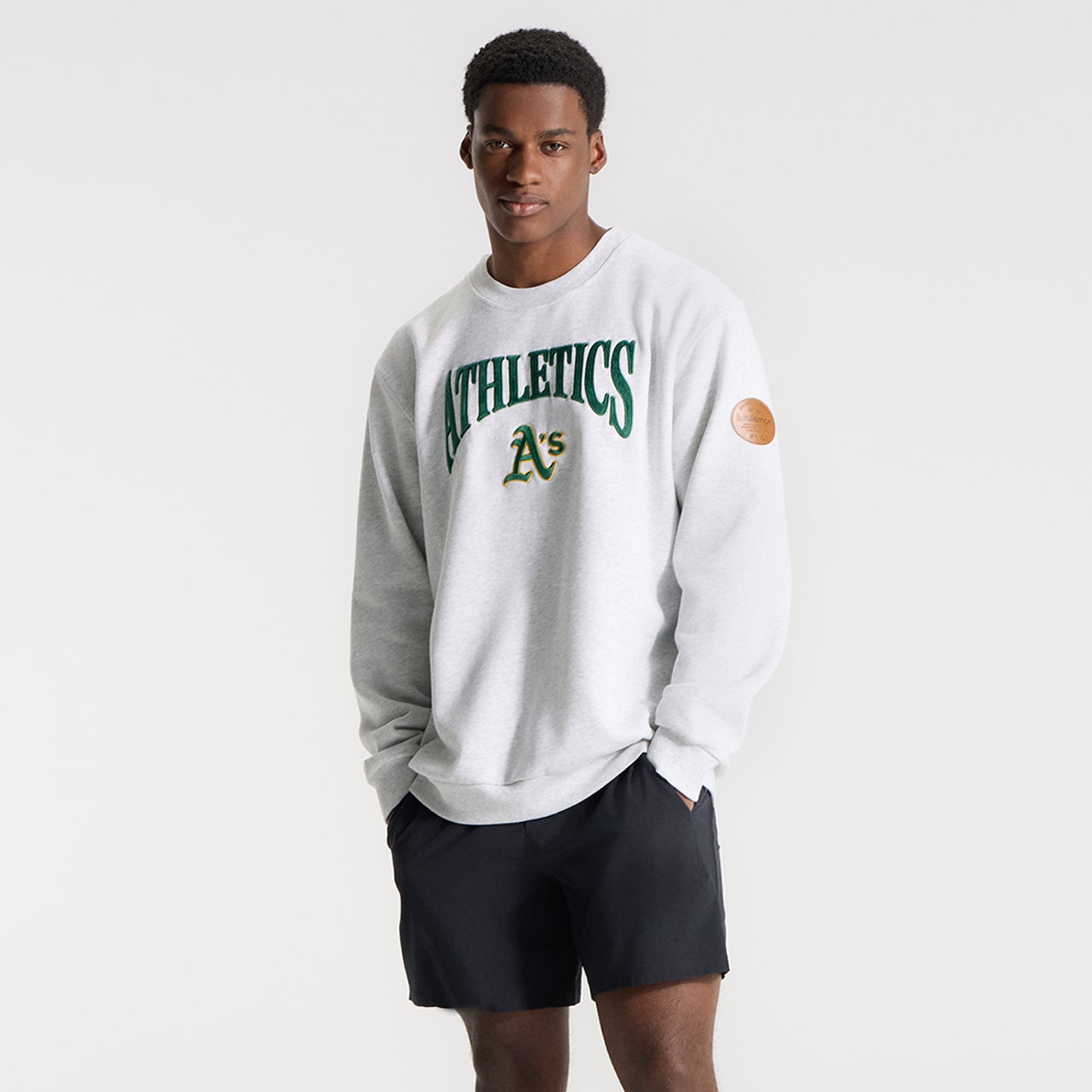 Men's lululemon Heathered Core Ultra Light Grey Athletics Steady State Sweatshirt