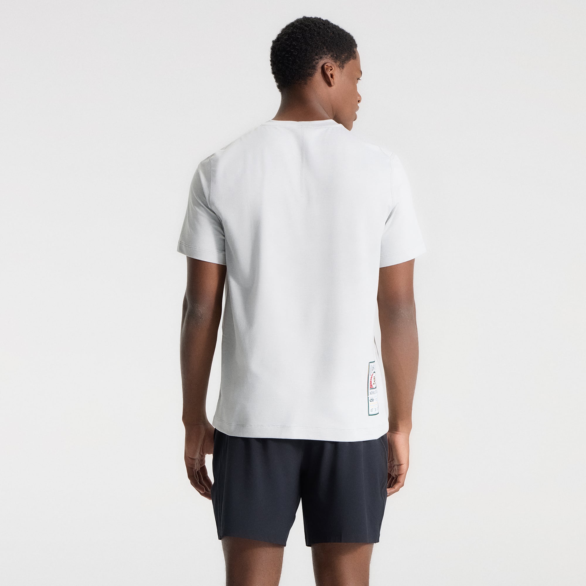 T-shirt en jersey doux argenté chiné pour homme de la marque lululemon Drop Athletics