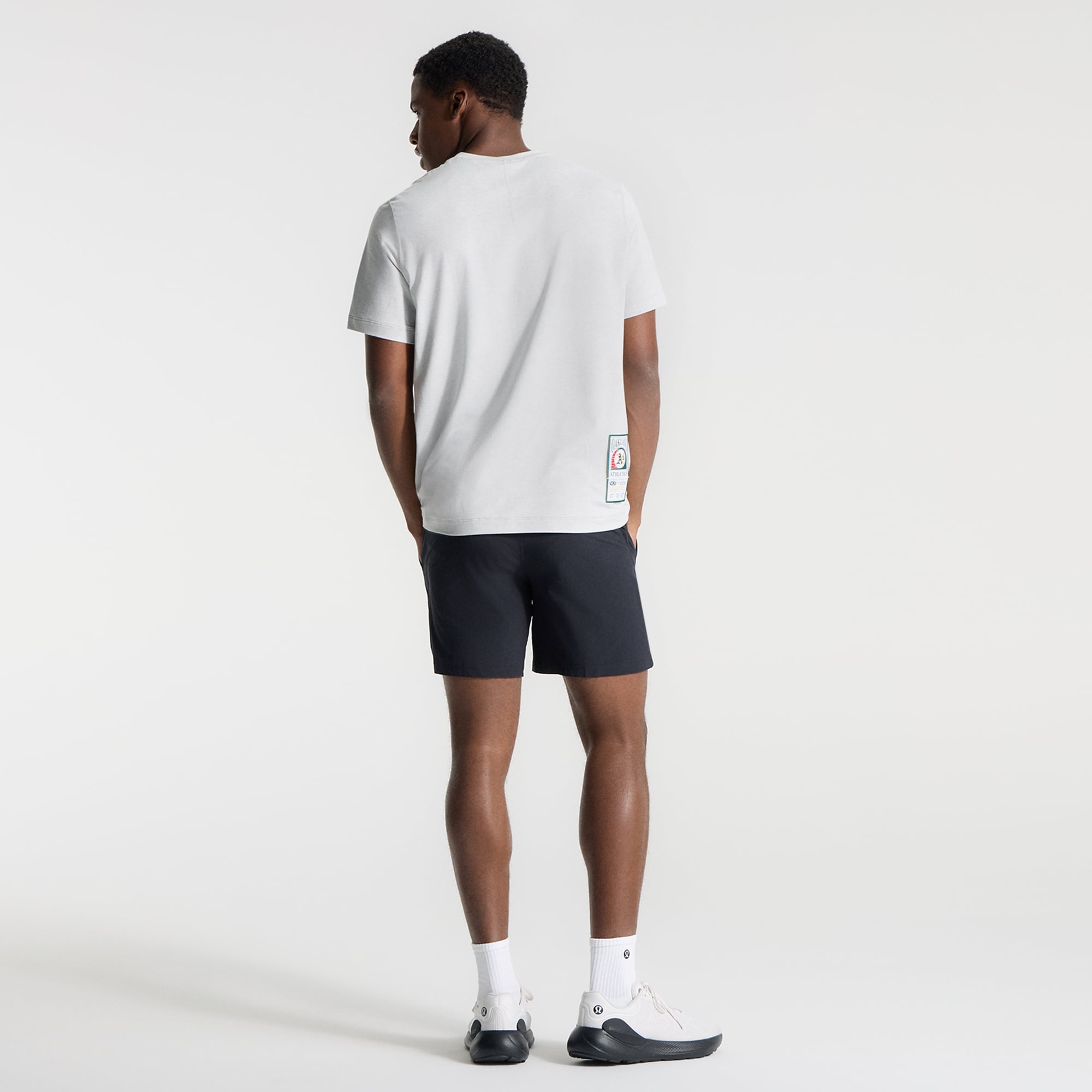 T-shirt en jersey doux argenté chiné pour homme de la marque lululemon Drop Athletics