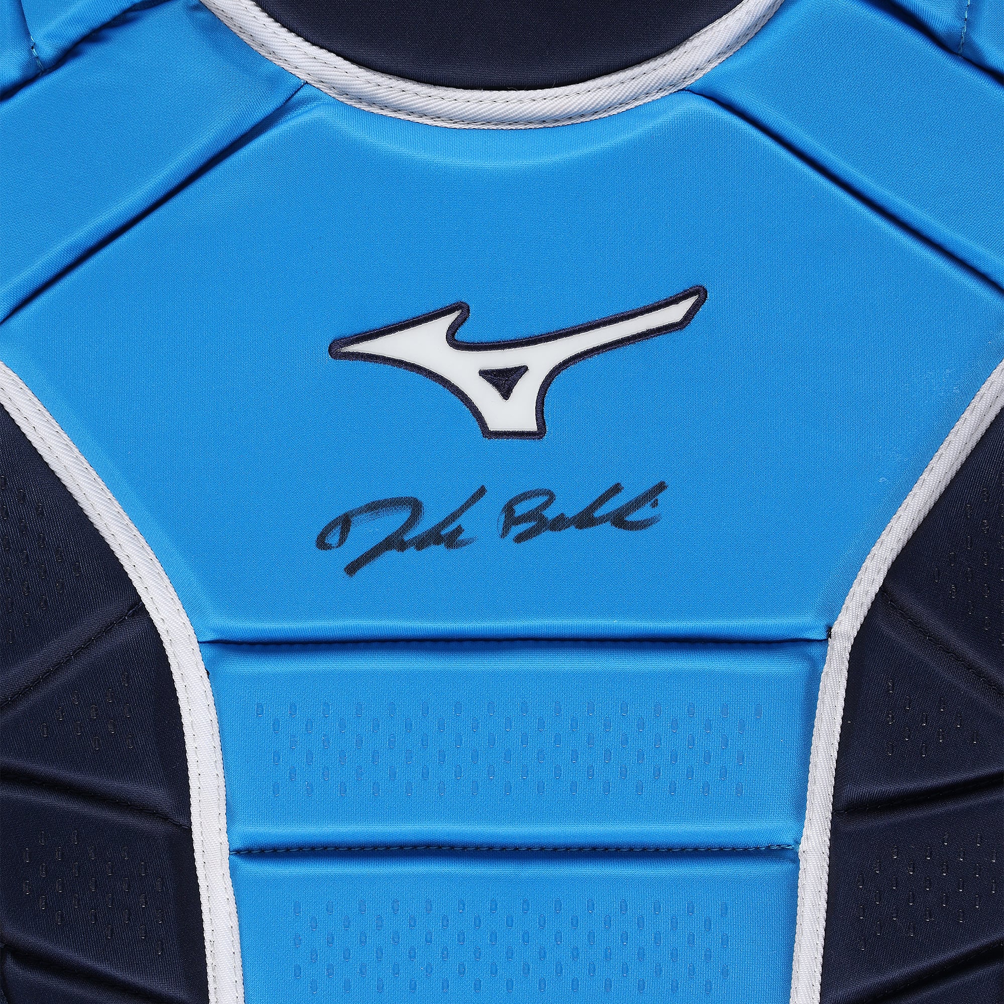 Protection thoracique bleue Mizuno autographiée par Drake Baldwin, joueur des Braves d'Atlanta, saison 2026 de la MLB.