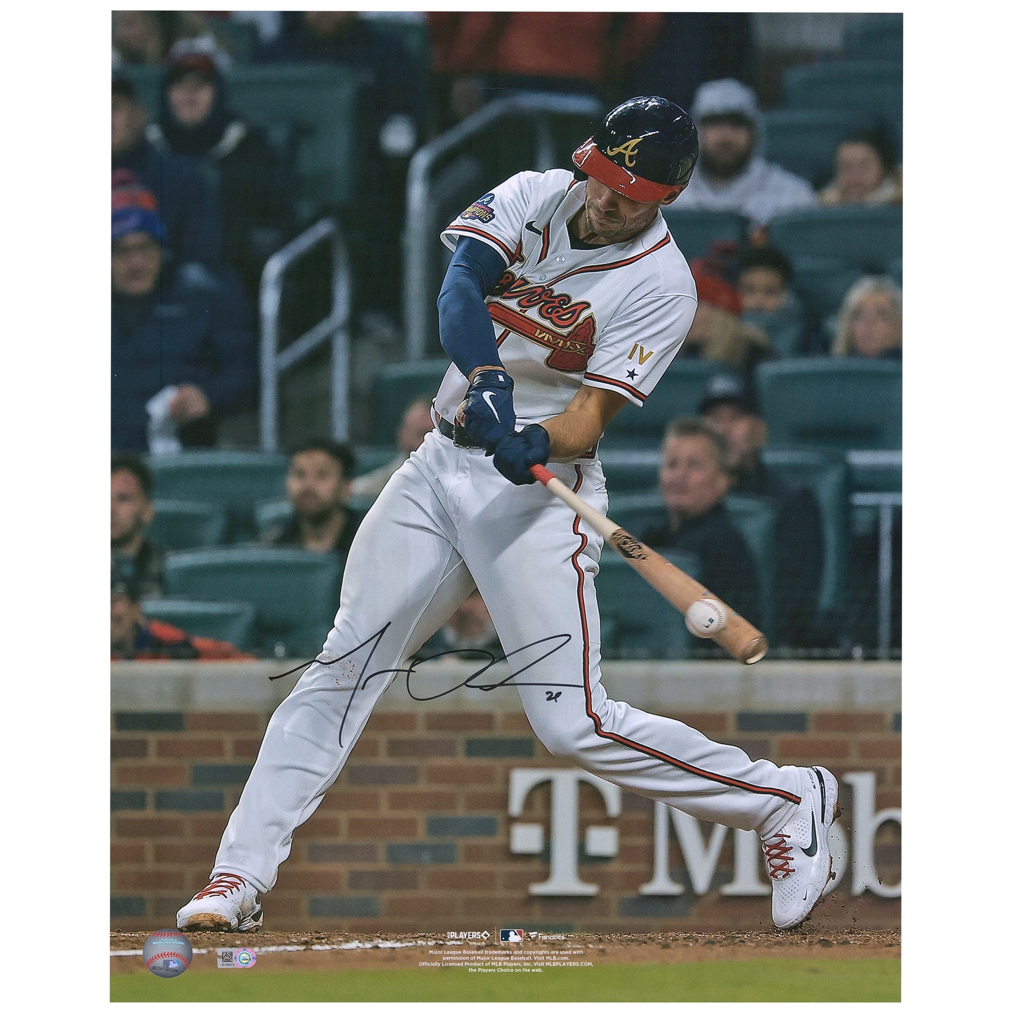 Matt Olson Atlanta Braves Autographed 16'' x 20'' Hitting Photograph
