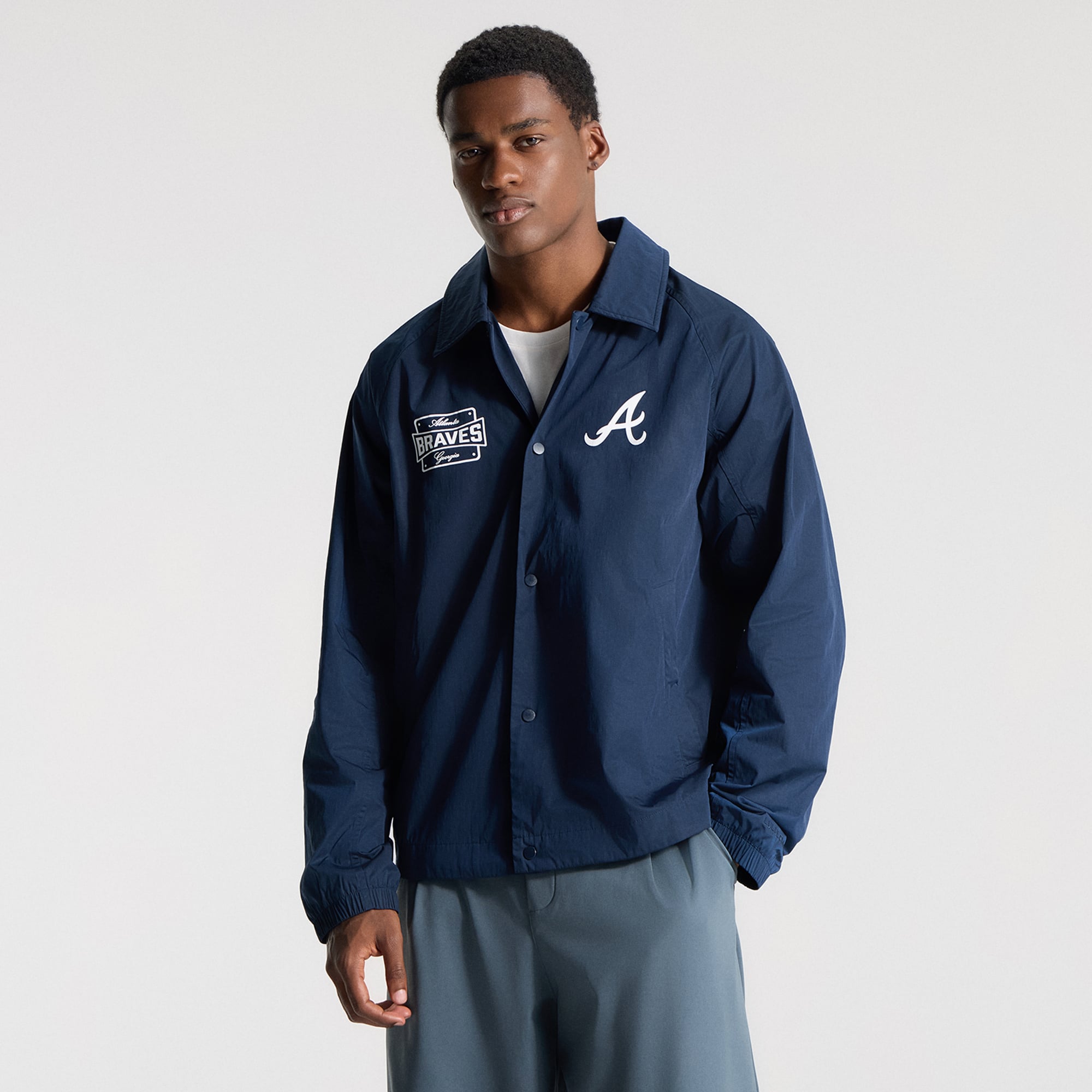 Veste de coach raglan lululemon True Navy Atlanta Braves pour homme