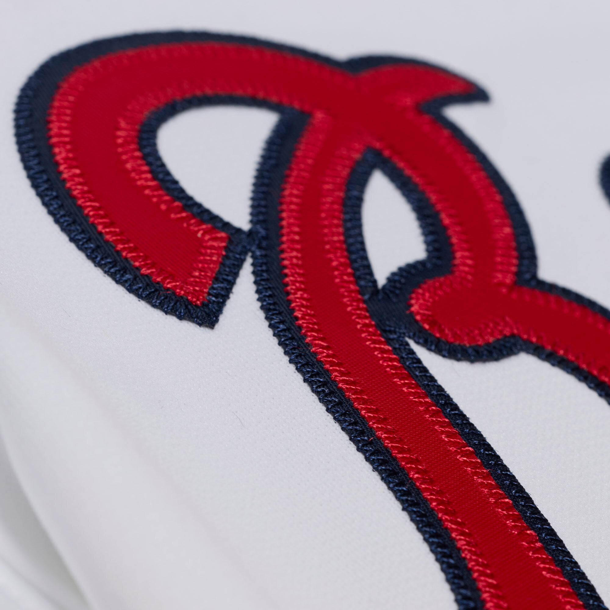Maillot authentique Mitchell & Ness Andruw Jones blanc des Braves d'Atlanta 2005 pour homme