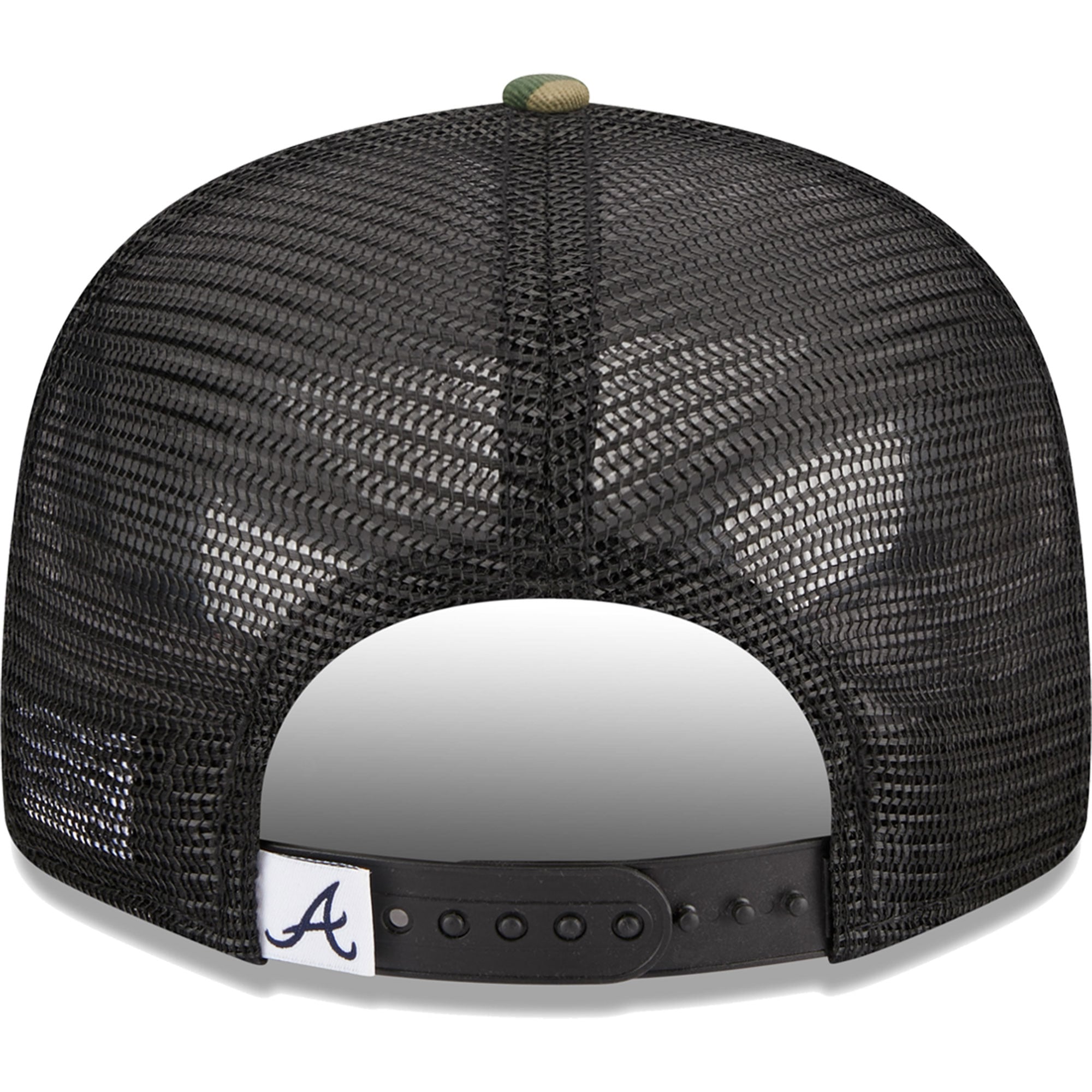 Casquette New Era Atlanta Braves Woodland Camo Trucker 9FIFTY Snapback pour homme