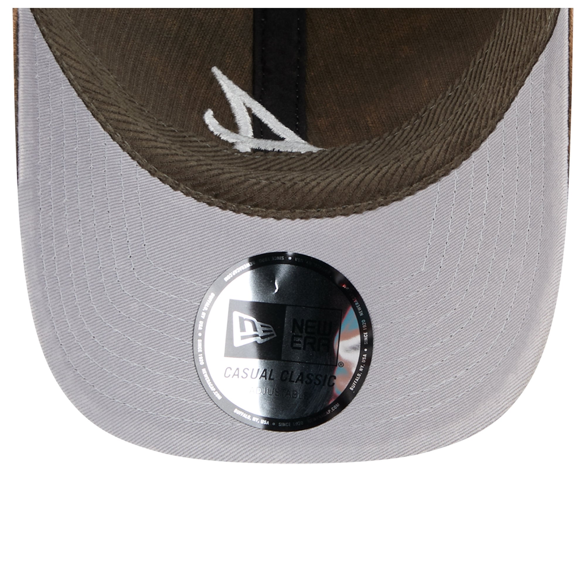 Casquette New Era pour homme, modèle Atlanta Braves, en velours côtelé olive, style classique et ajustable