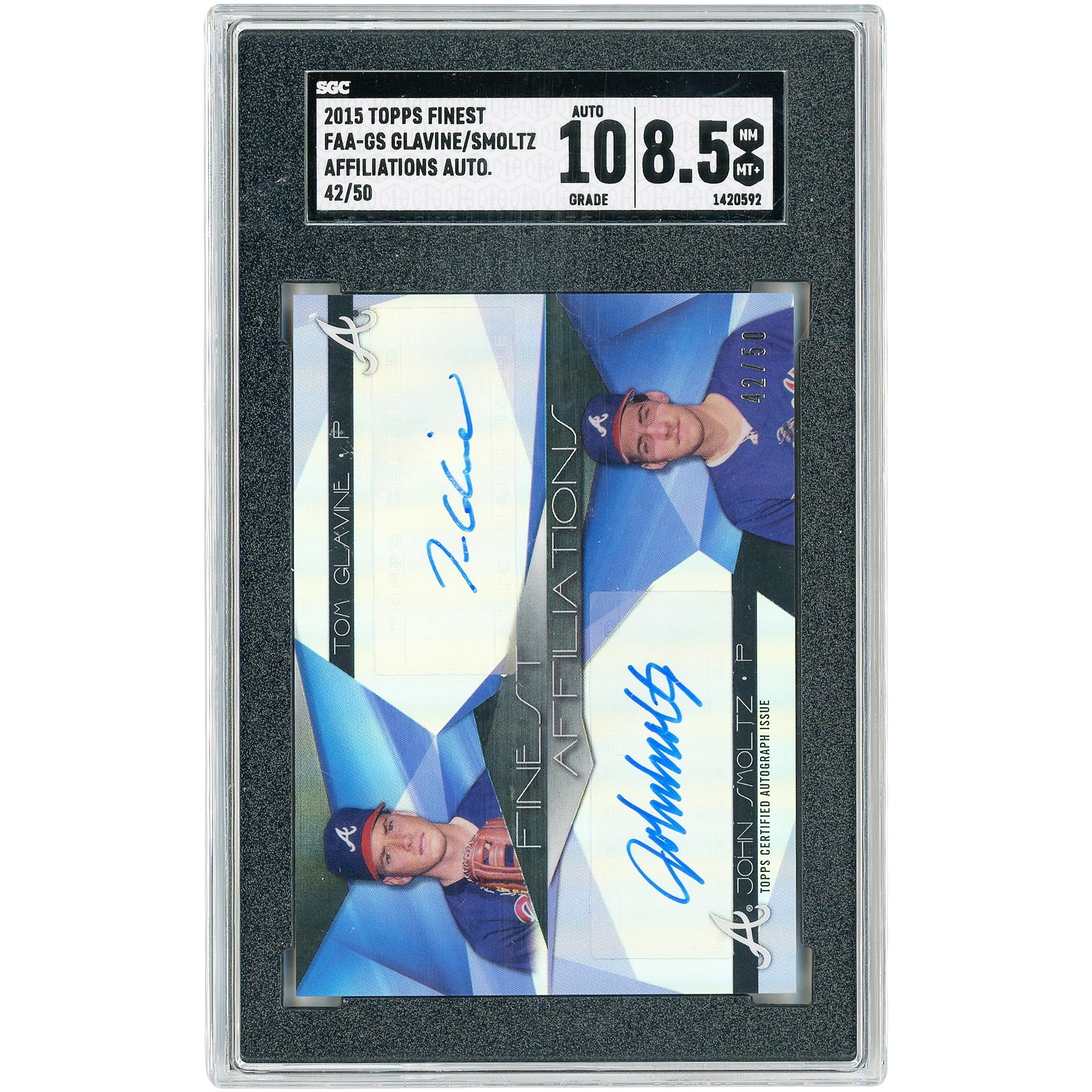 Carte autographiée par Tom Glavine et John Smoltz (Atlanta Braves), collection Topps Finest Affiliations 2015, double autographe n° FAA-GS n° 42/50, authentifiée par SGC (8,5/10).