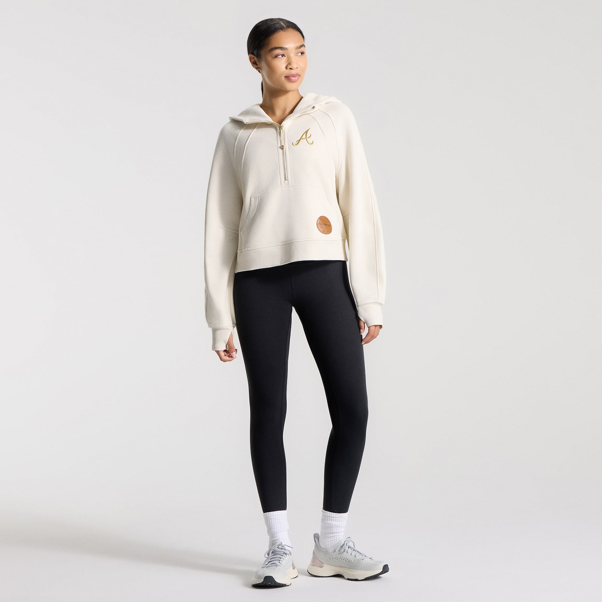 Sweat à capuche zippé oversize demi-hauteur lululemon Atlanta Braves couleur ivoire clair