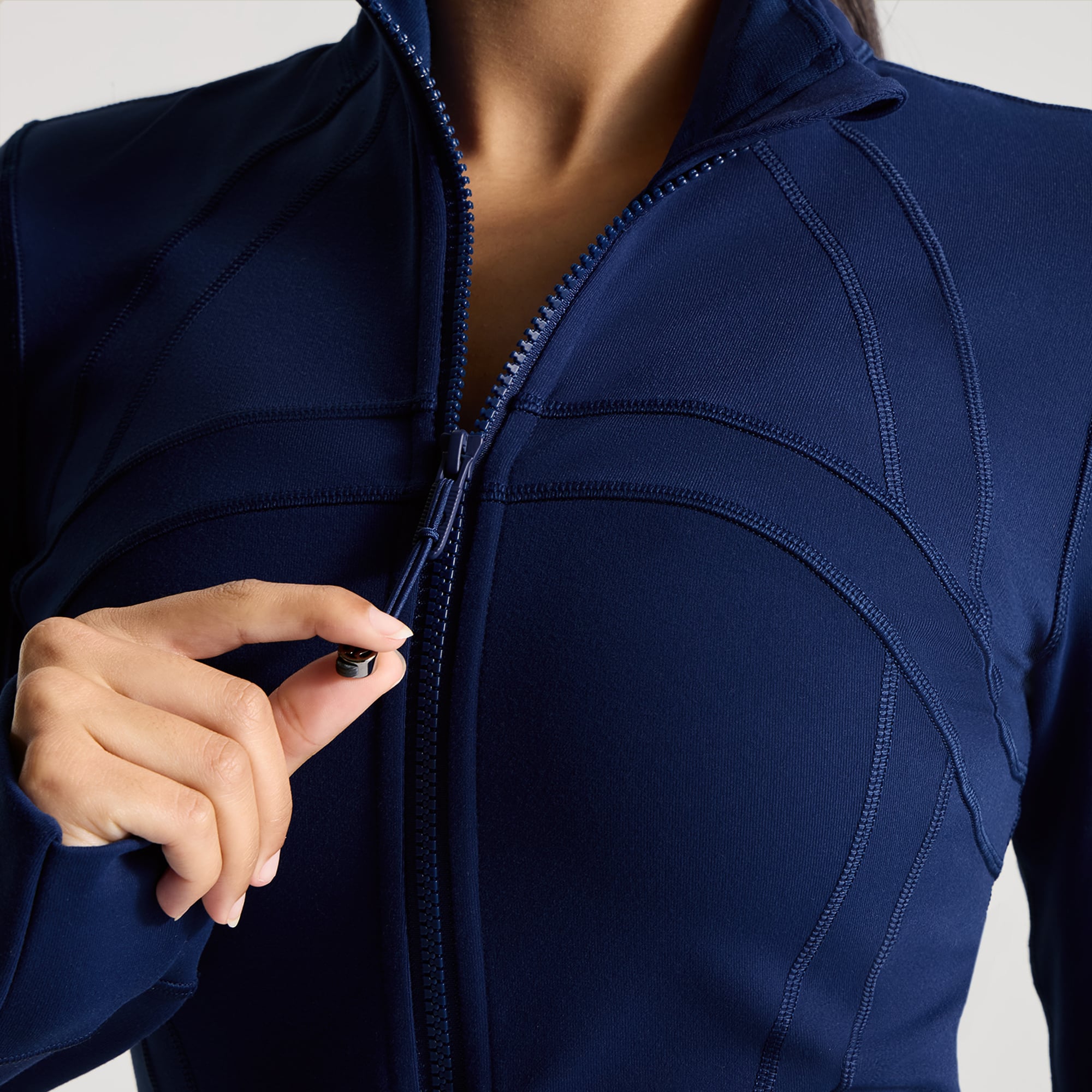 Veste Define blanche Atlanta Braves pour femmes de lululemon *Luon™