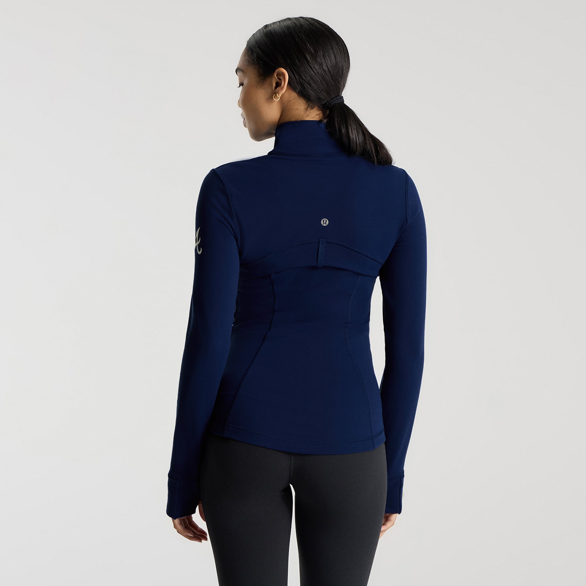 Veste Define blanche Atlanta Braves pour femmes de lululemon *Luon™