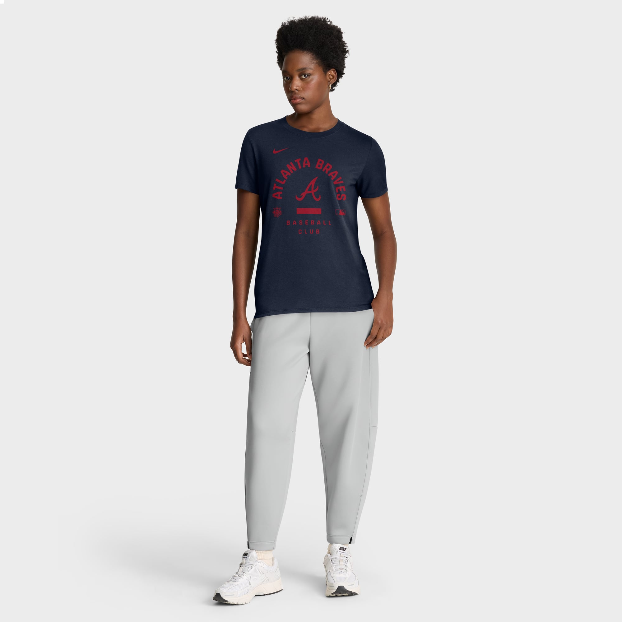 Women's Nike Navy Atlanta Braves Authentic Collection Early Work Tri-Blend Dri-FIT T-Shirt