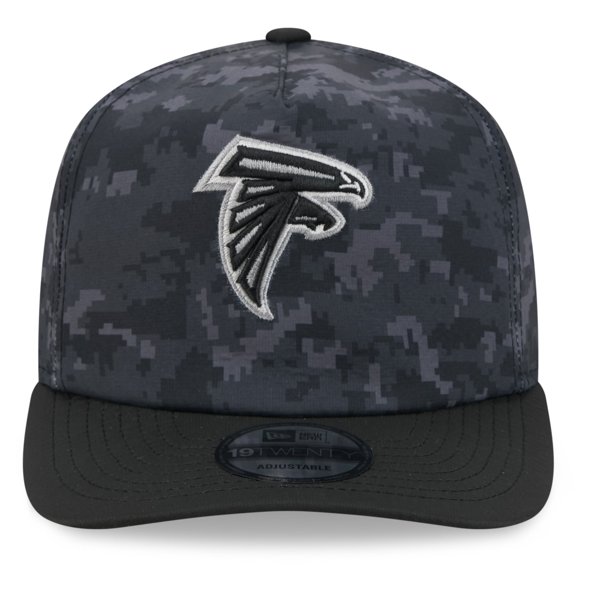 Casquette ajustable New Era noire Atlanta Falcons 2026 Salute To Service 19TWENTY pour homme
