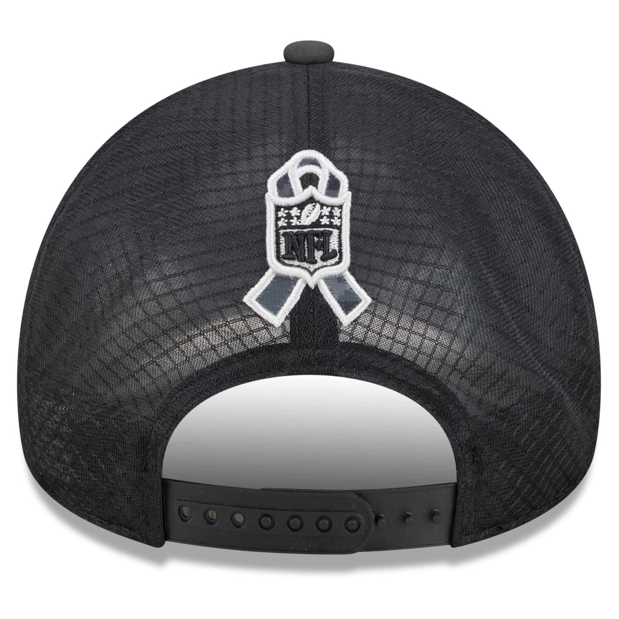 Casquette trucker ajustable New Era Apex 9FORTY noire Atlanta Falcons 2026 Salute To Service pour homme