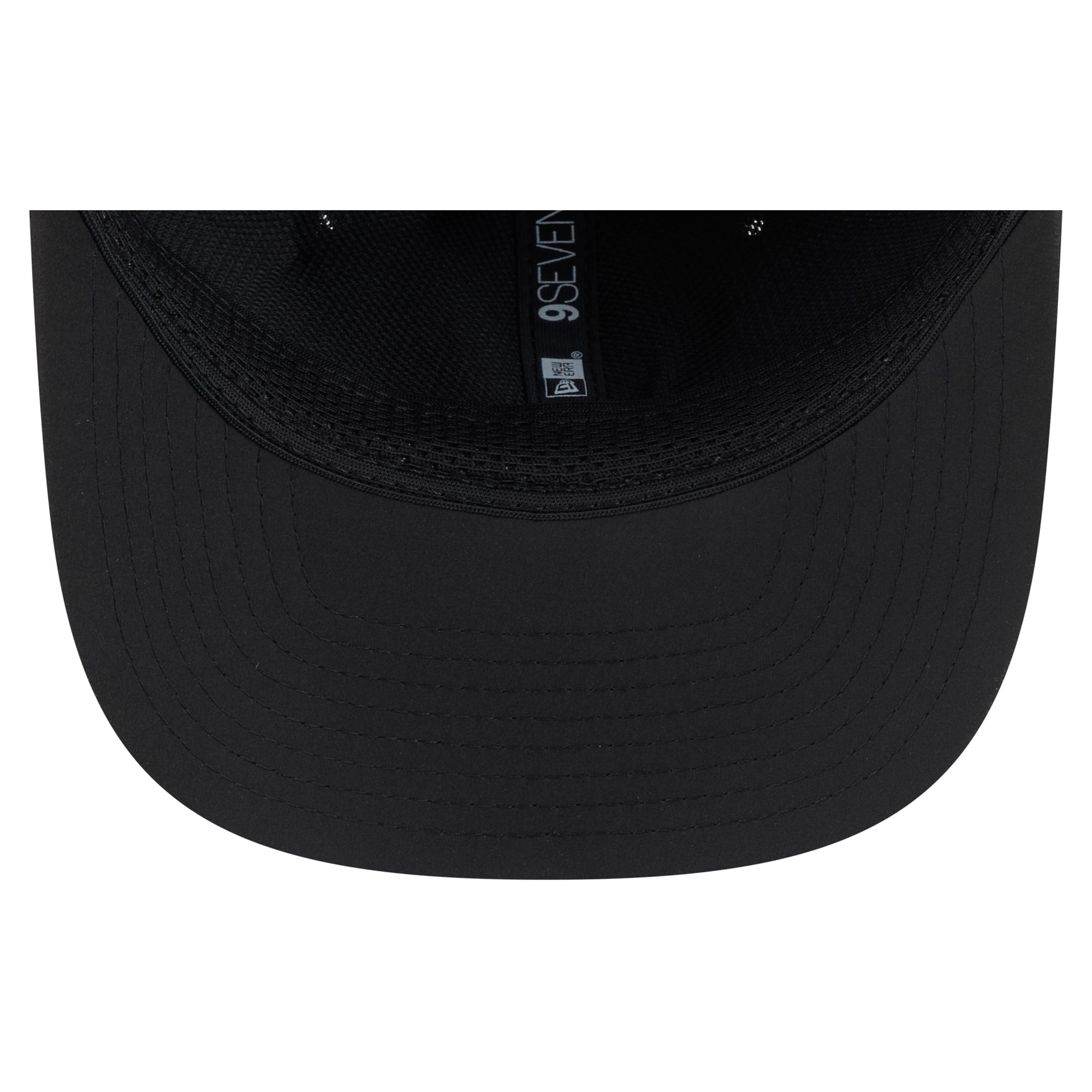 Men's New Era Black Atlanta Falcons 2026 Sideline 9SEVENTY Adjustable Hat