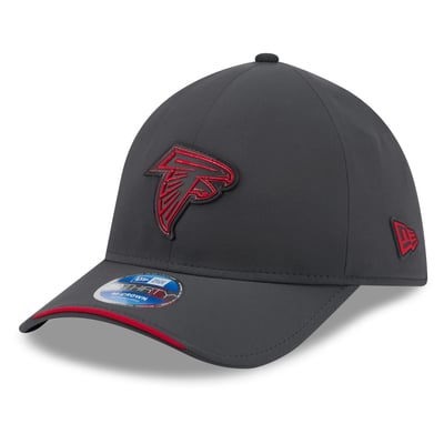 Atlanta Falcons New Era 2026 Sideline Cold Weather  39THIRTY M-Crown Stretch Hat - Charcoal