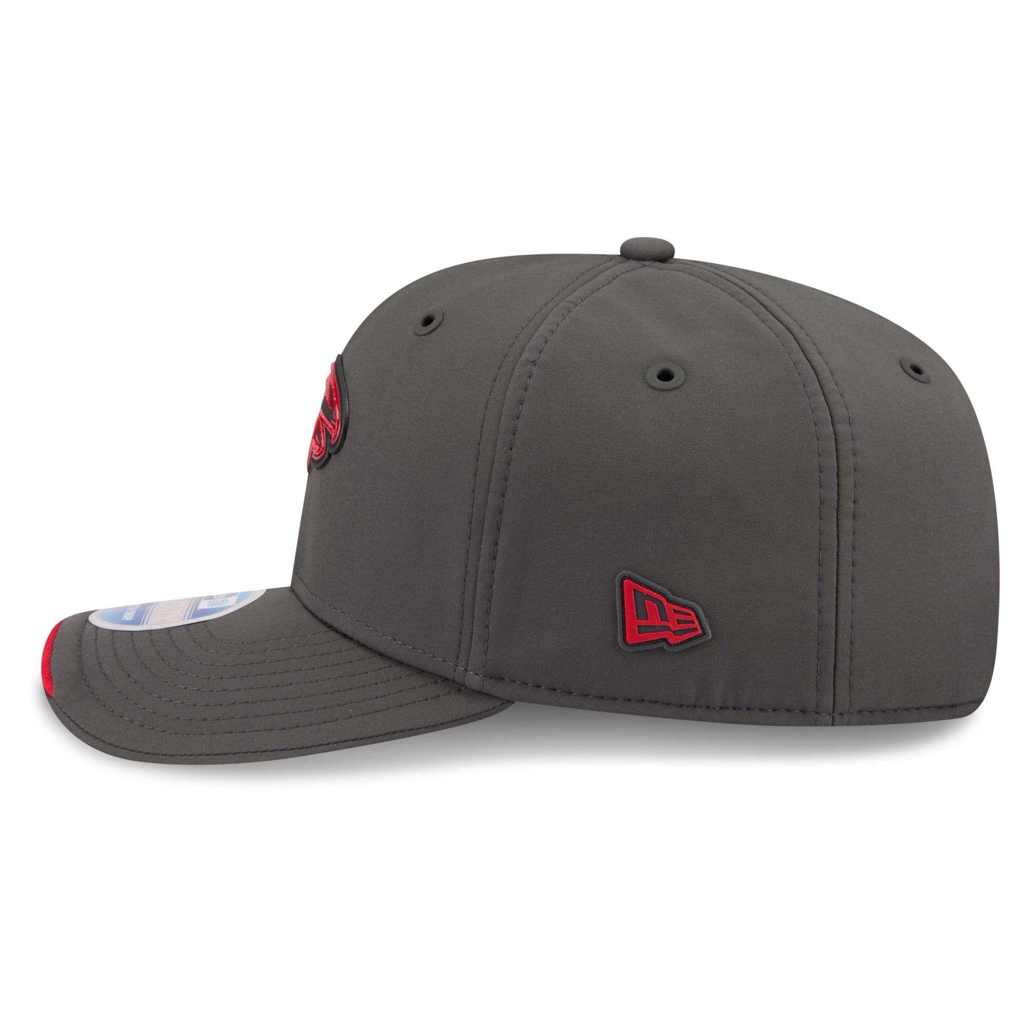 Casquette ajustable New Era Atlanta Falcons 2026 Sideline pour homme, couleur anthracite, modèle 9SEVENTY.