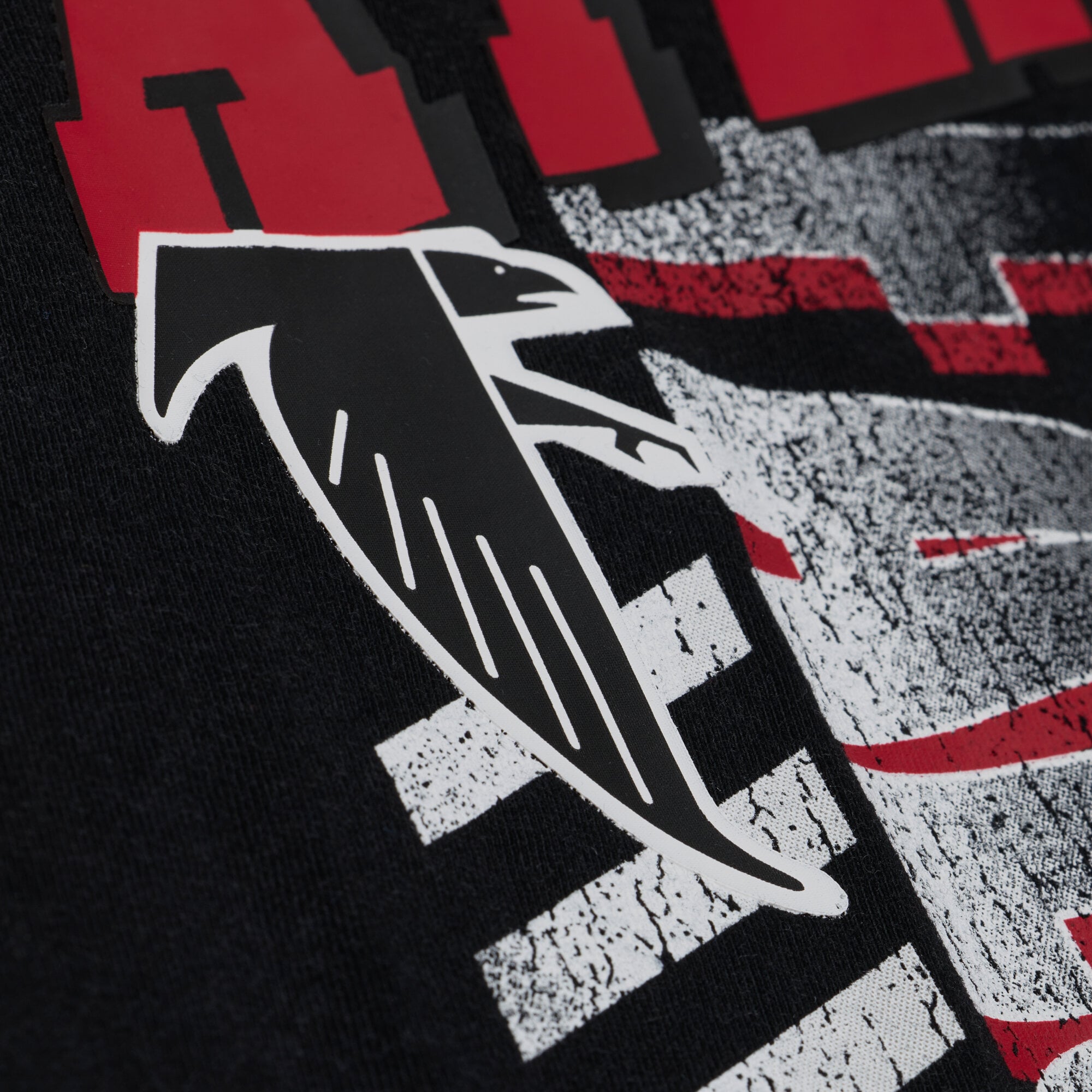 T-shirt court et carré Mitchell & Ness noir pour femme, motif streetwear des Falcons d'Atlanta