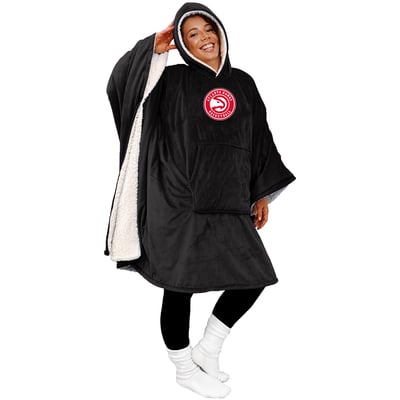 Atlanta Hawks Pegasus Team Color 50" x 70" Bloncho Sherpa Fan Cape