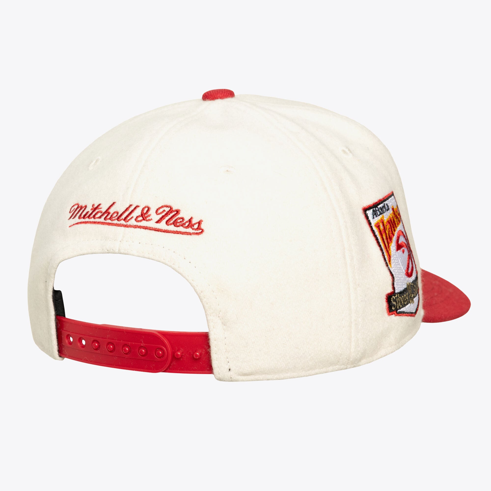 Casquette unisexe Mitchell & Ness crème Atlanta Hawks Team Pro ajustable