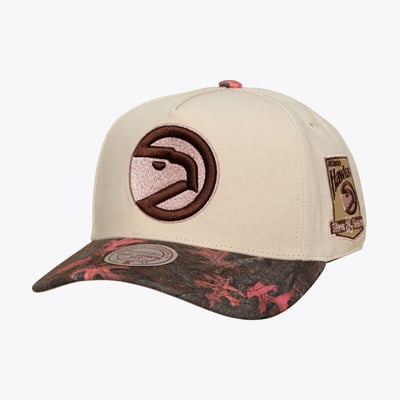  Atlanta Hawks Mitchell & Ness Unisex Fall Pink Pro Snapback Hat - Cream
