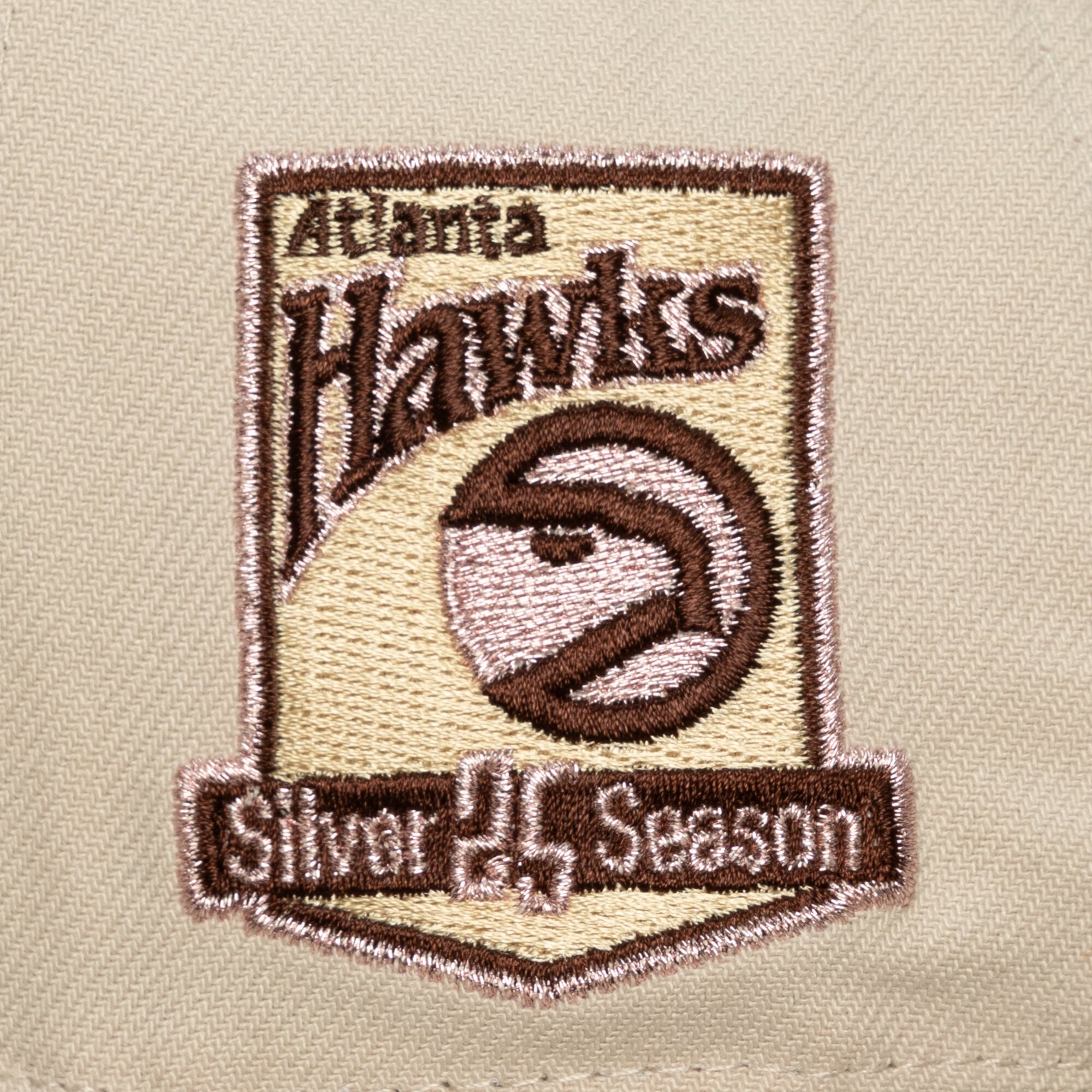 Unisex Mitchell & Ness  Cream Atlanta Hawks Hardwood Classics Fall Pink Pro Snapback Hat