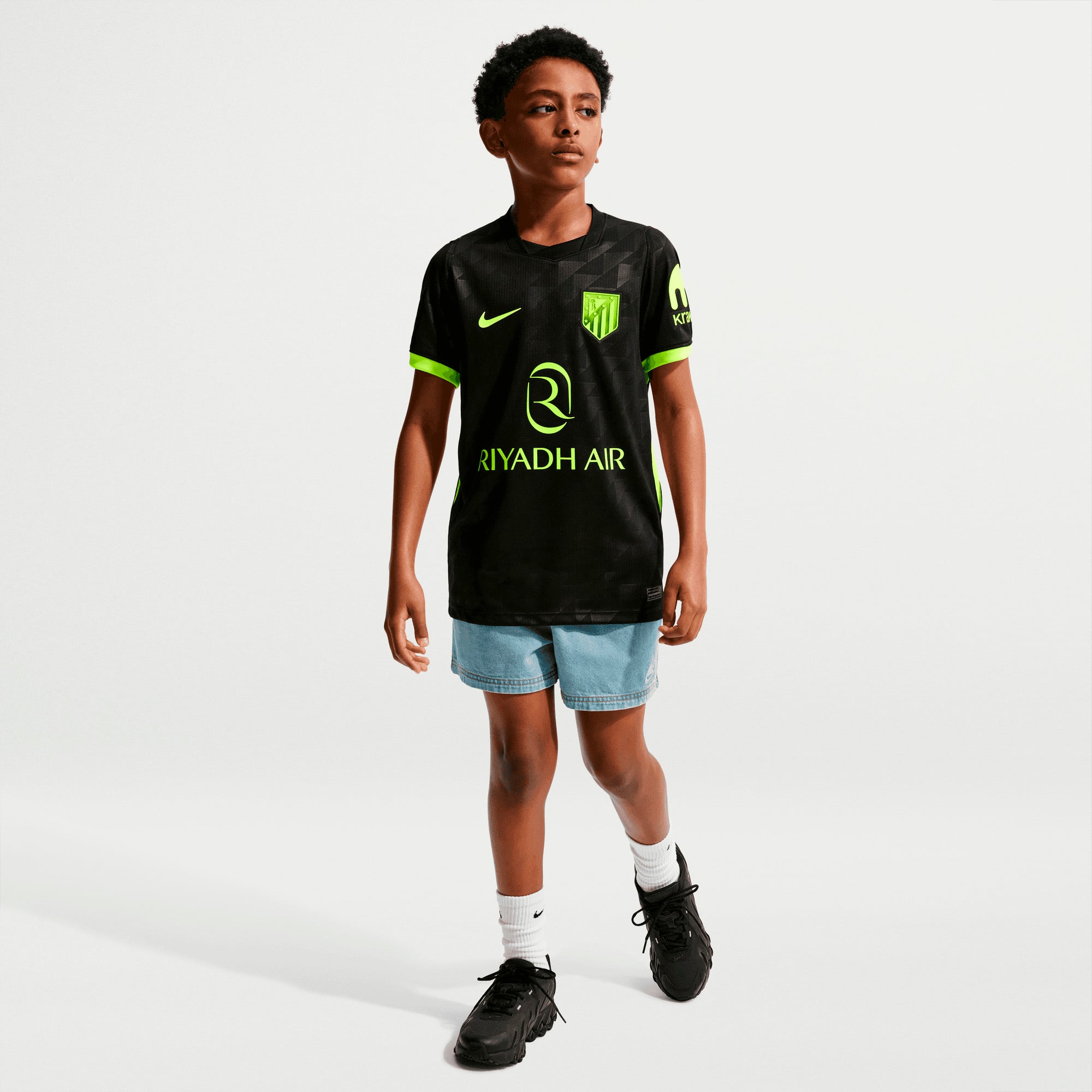 Maillot réplique Nike noir pour enfant de l'Atlético Madrid, saison extérieure 2026/27