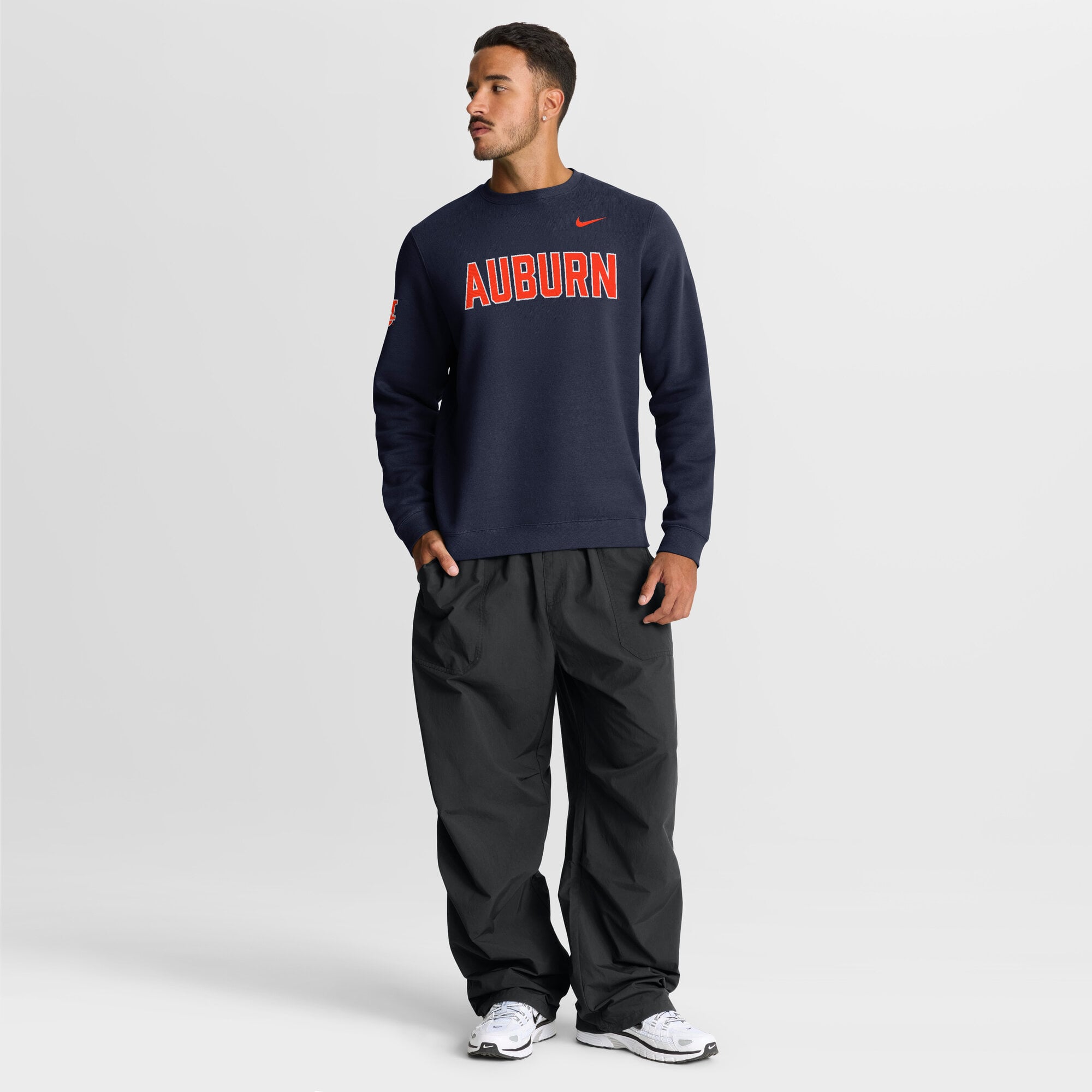 Men's Nike Navy Auburn Tigers 2026 Sideline Club Sweatshirt