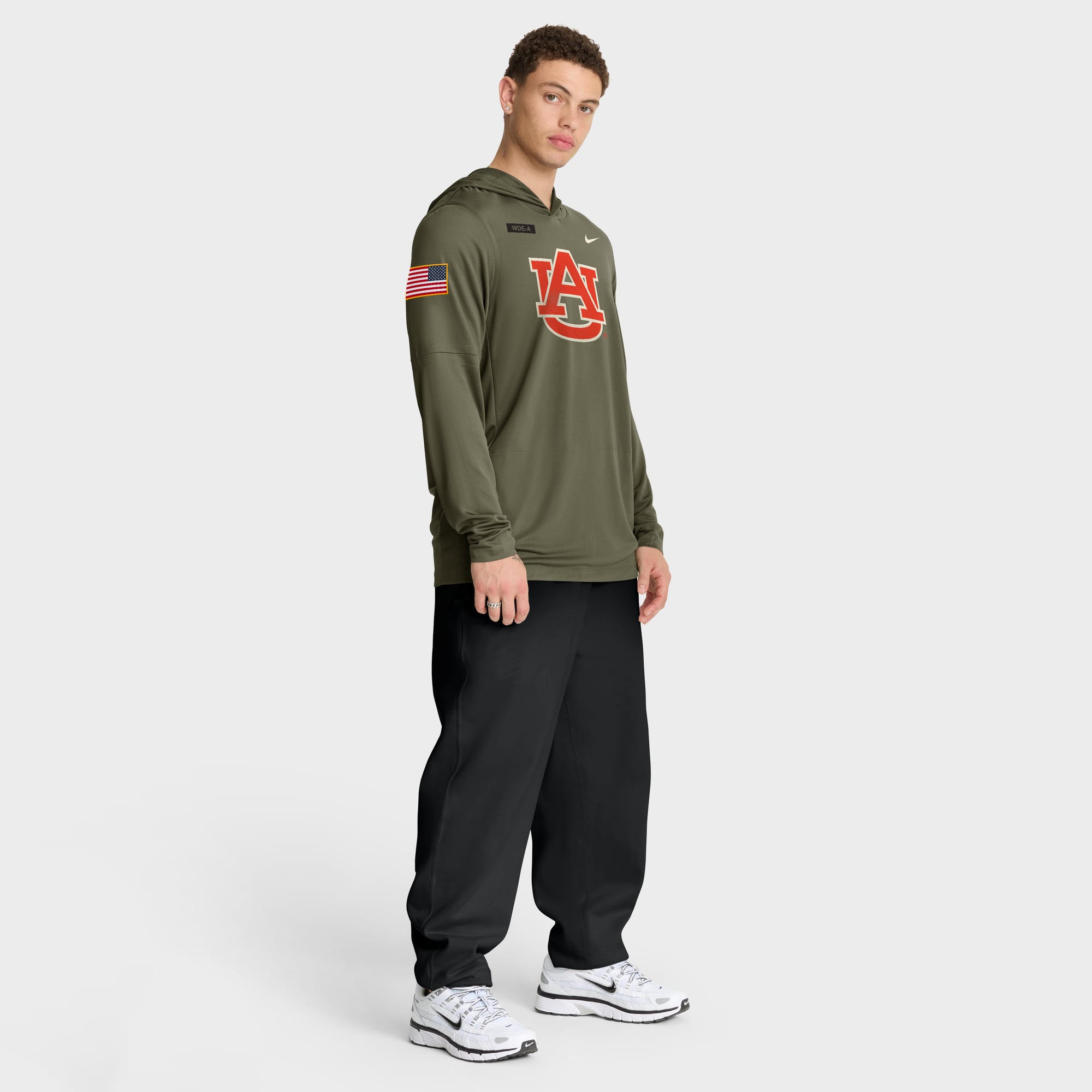 Men's Nike Olive Auburn Tigers 2025 Military Appreciation Dri-FIT Long Sleeve Hoodie T-Shirt