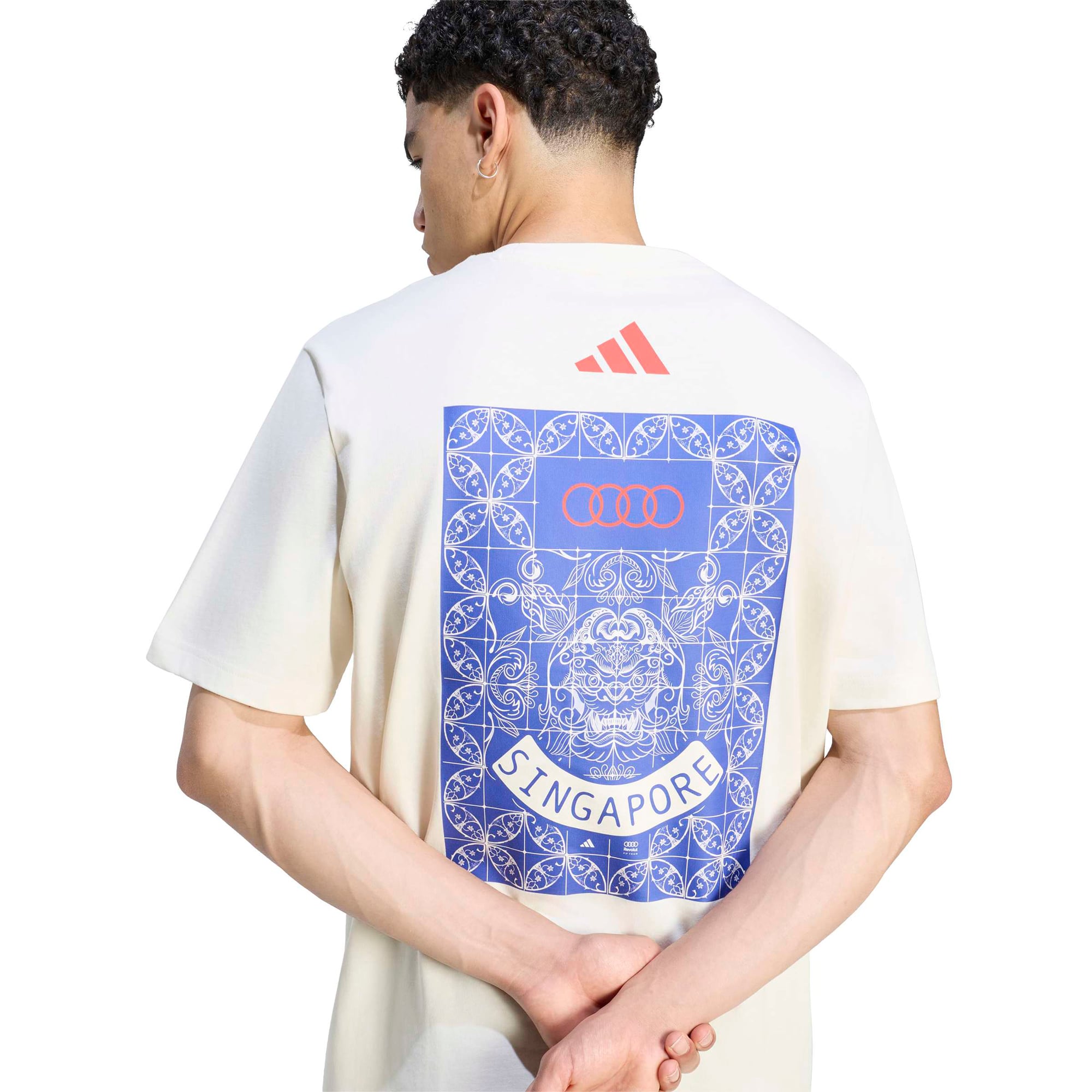 T-shirt blanc adidas pour homme, édition Audi Grand Prix de Singapour