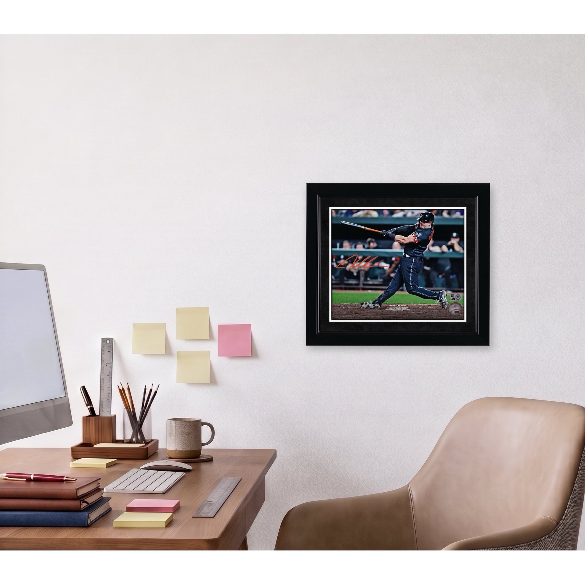 Photographie autographiée de 8" x 10" de Adley Rutschman avec le maillot City Connect Swing des Orioles de Baltimore