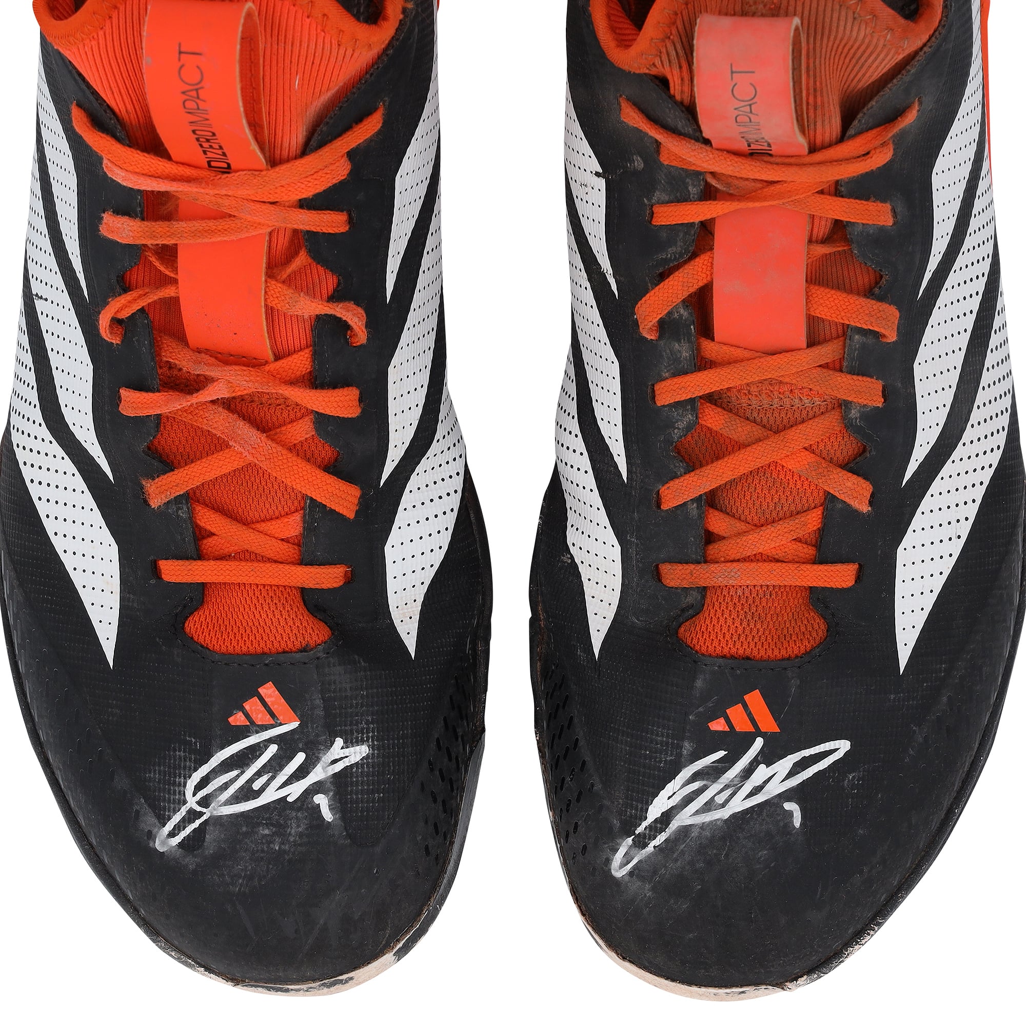 Crampons adidas noirs et orange portés en match par Jackson Holliday des Orioles de Baltimore lors de la saison 2025 de la MLB, authentifiés - NF70442516-17
