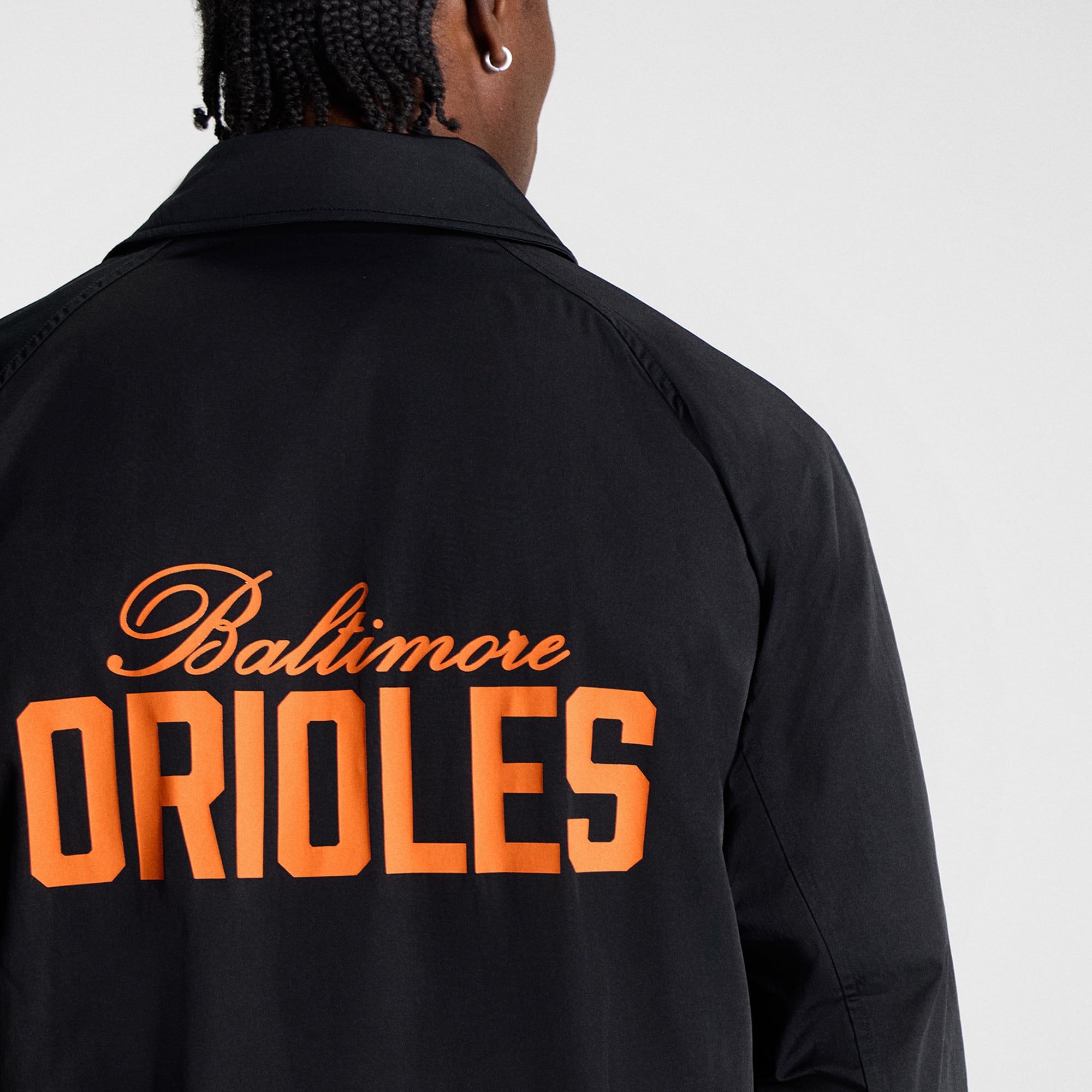 Veste de coach raglan noire Baltimore Orioles lululemon pour homme