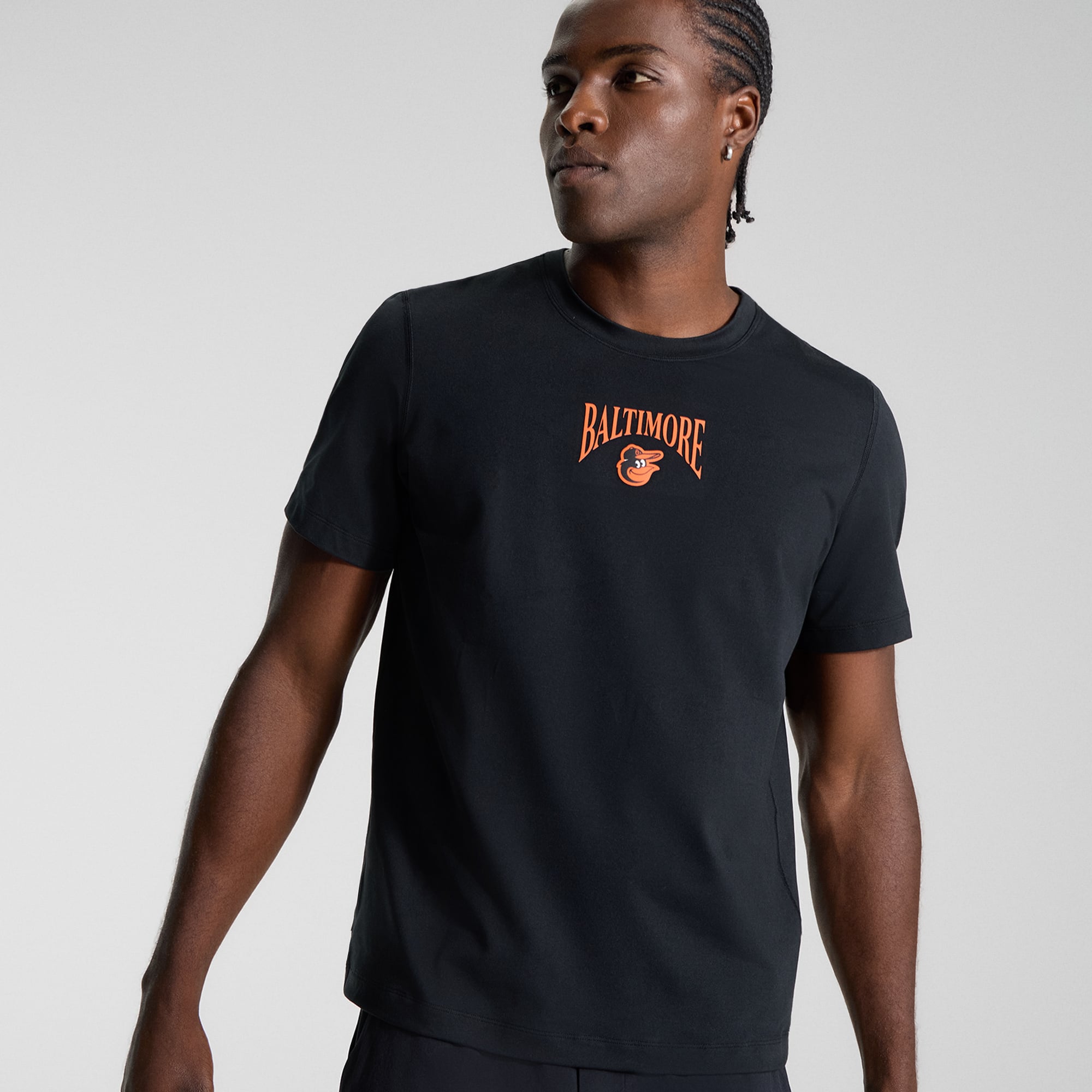 T-shirt en jersey doux noir Baltimore Orioles pour homme de la marque lululemon
