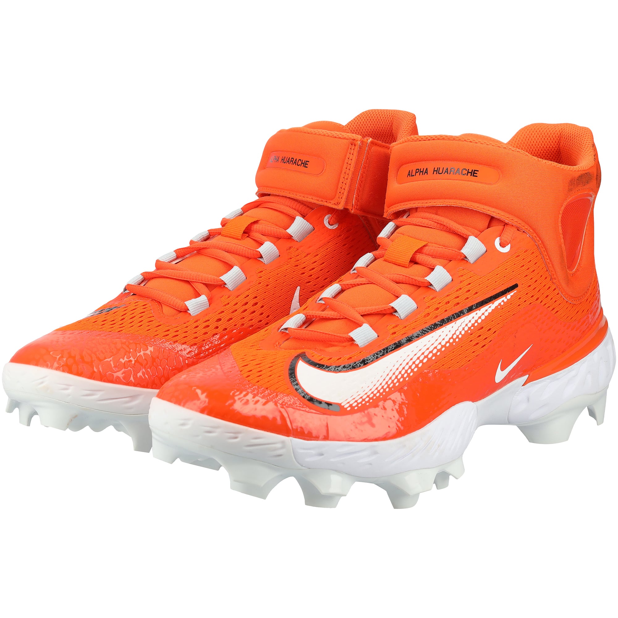 Crampons Nike orange portés par Pete Alonso, joueur des Orioles de Baltimore, lors de la saison 2026 de la MLB - NF7045552526