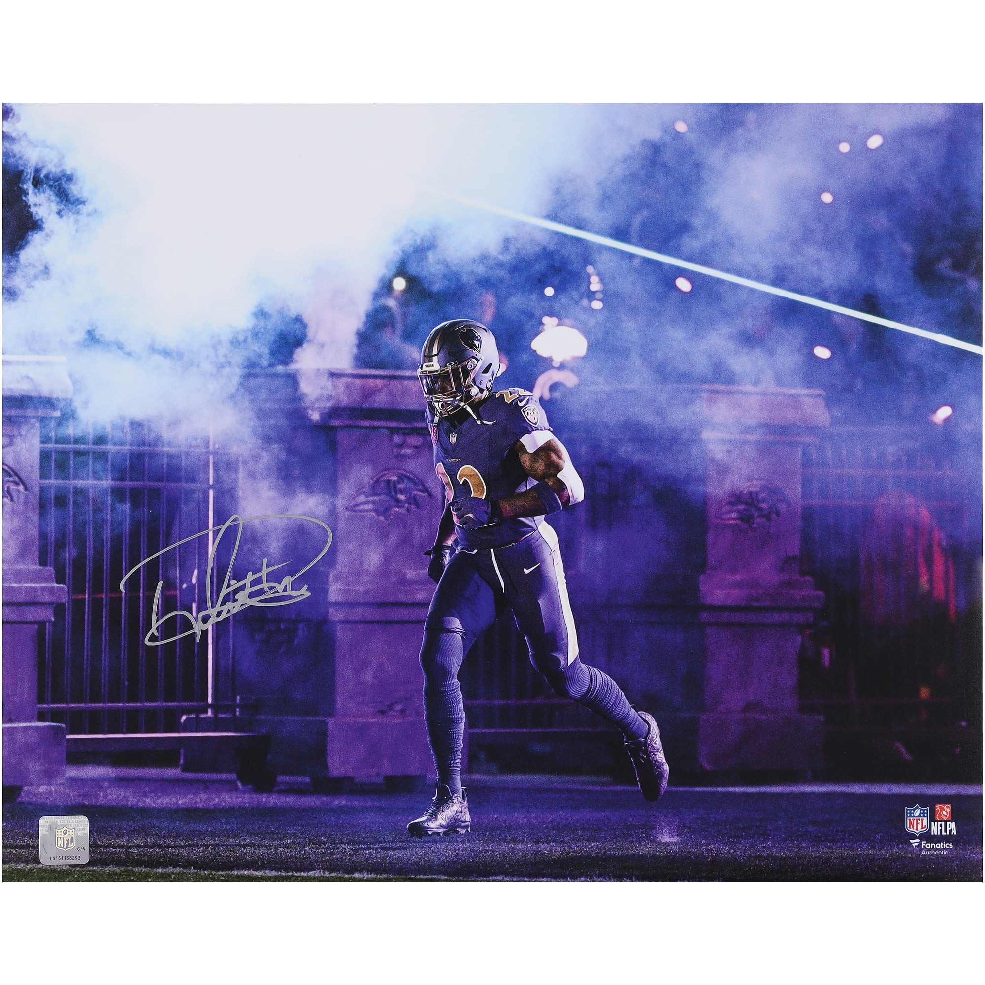 Photo dédicacée de Derrick Henry (Baltimore Ravens) - Entrée de la fumée (40,6 x 50,8 cm)