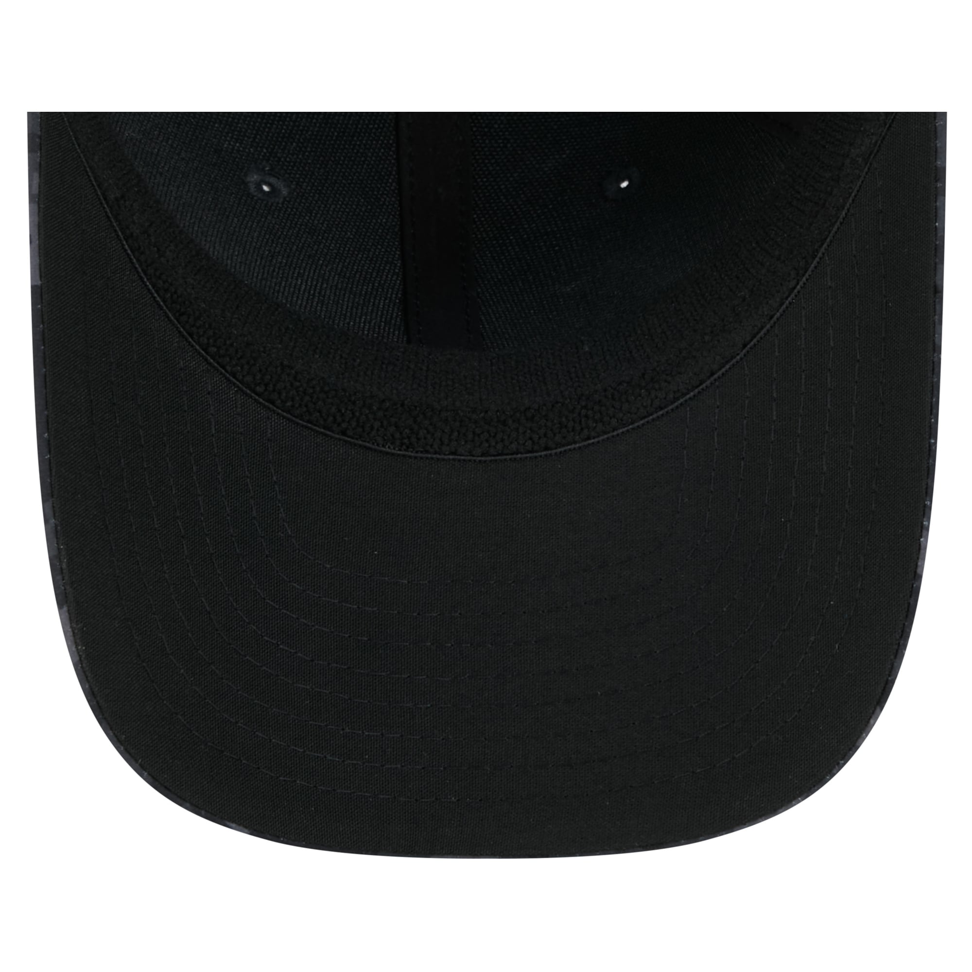 Casquette extensible New Era noire Baltimore Ravens 2026 Salute To Service 39THIRTY M-Crown pour homme