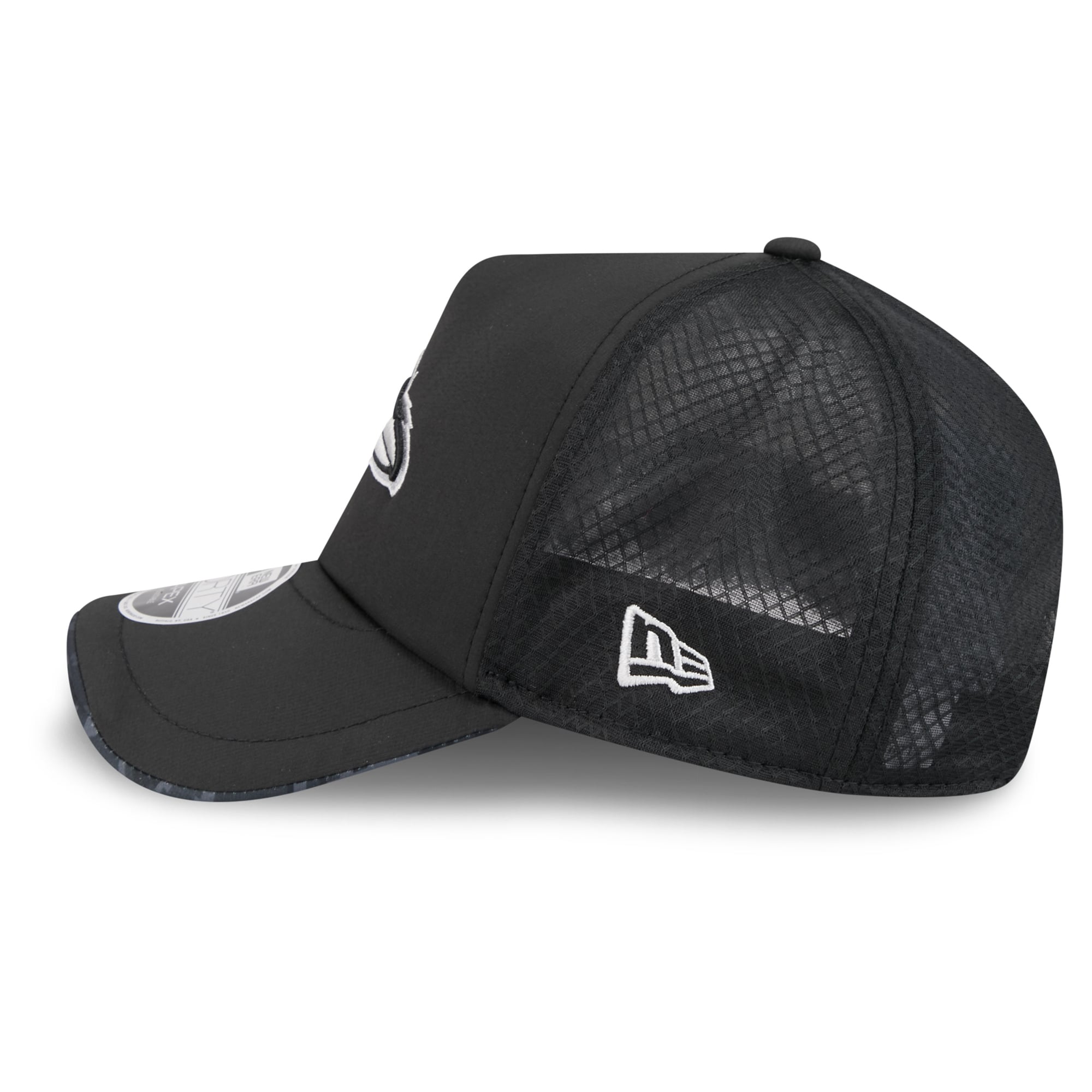 Casquette trucker ajustable New Era Apex 9FORTY noire Baltimore Ravens 2026 Salute To Service pour homme