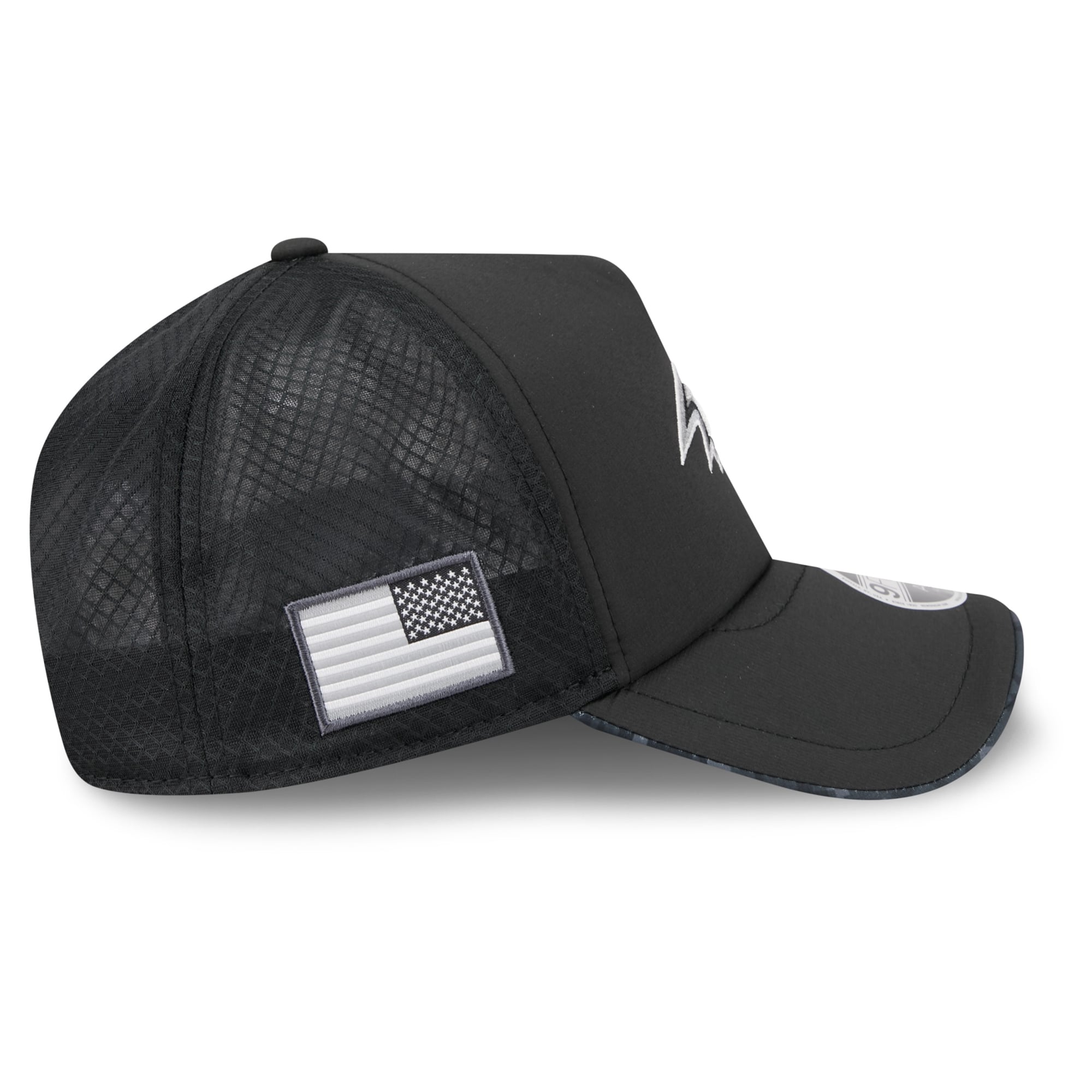 Casquette trucker ajustable New Era Apex 9FORTY noire Baltimore Ravens 2026 Salute To Service pour homme